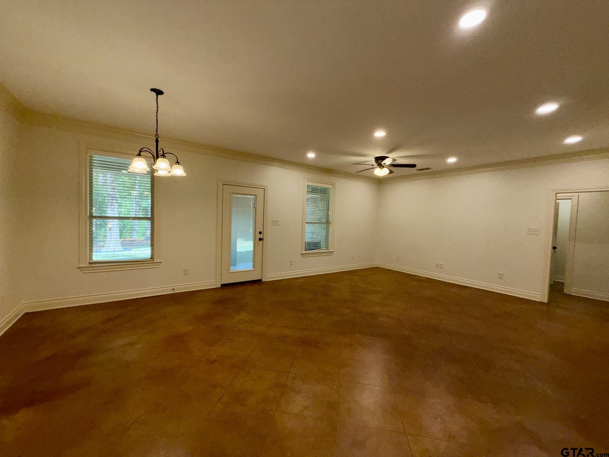 19425 County Road 2138