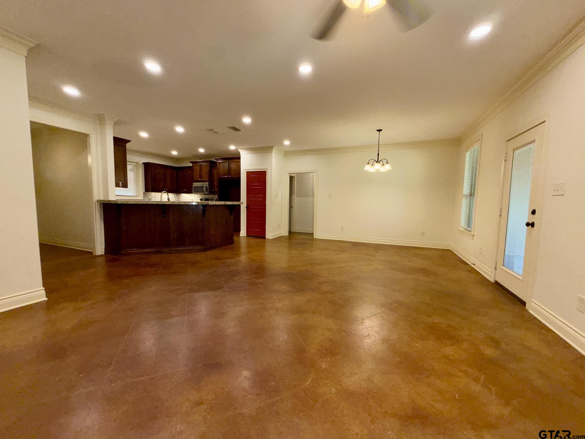 19425 County Road 2138