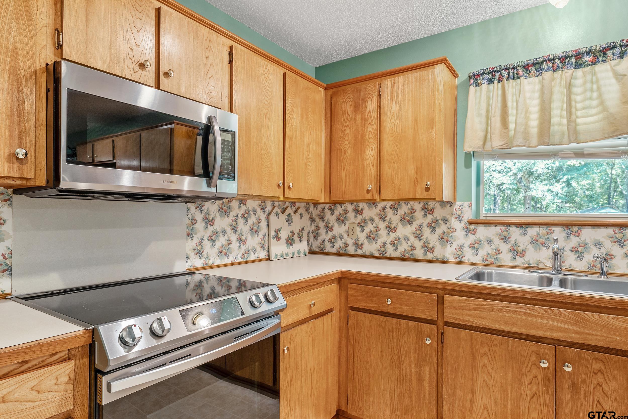 19393 County Road 2176