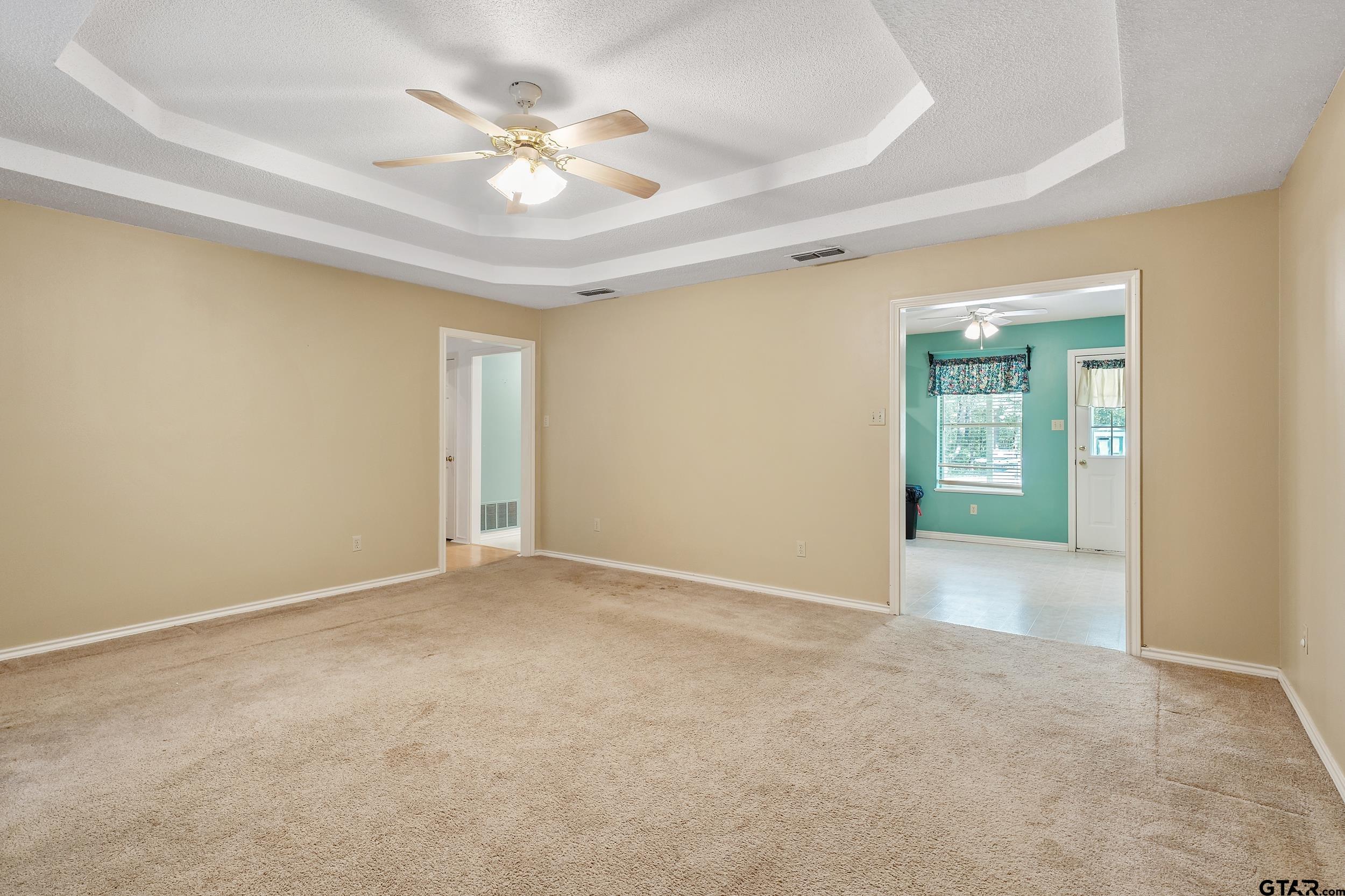 19393 County Road 2176