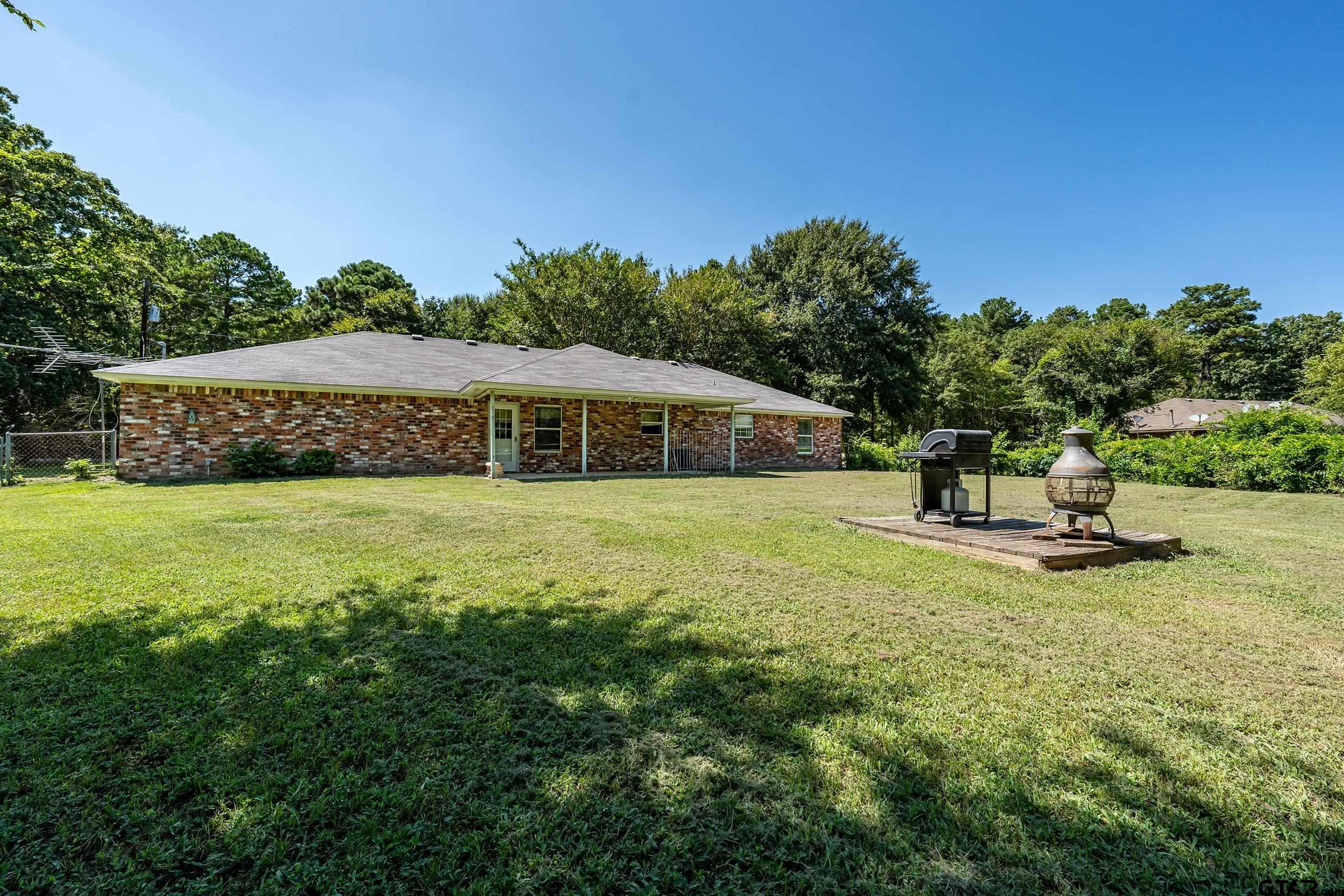 19393 County Road 2176