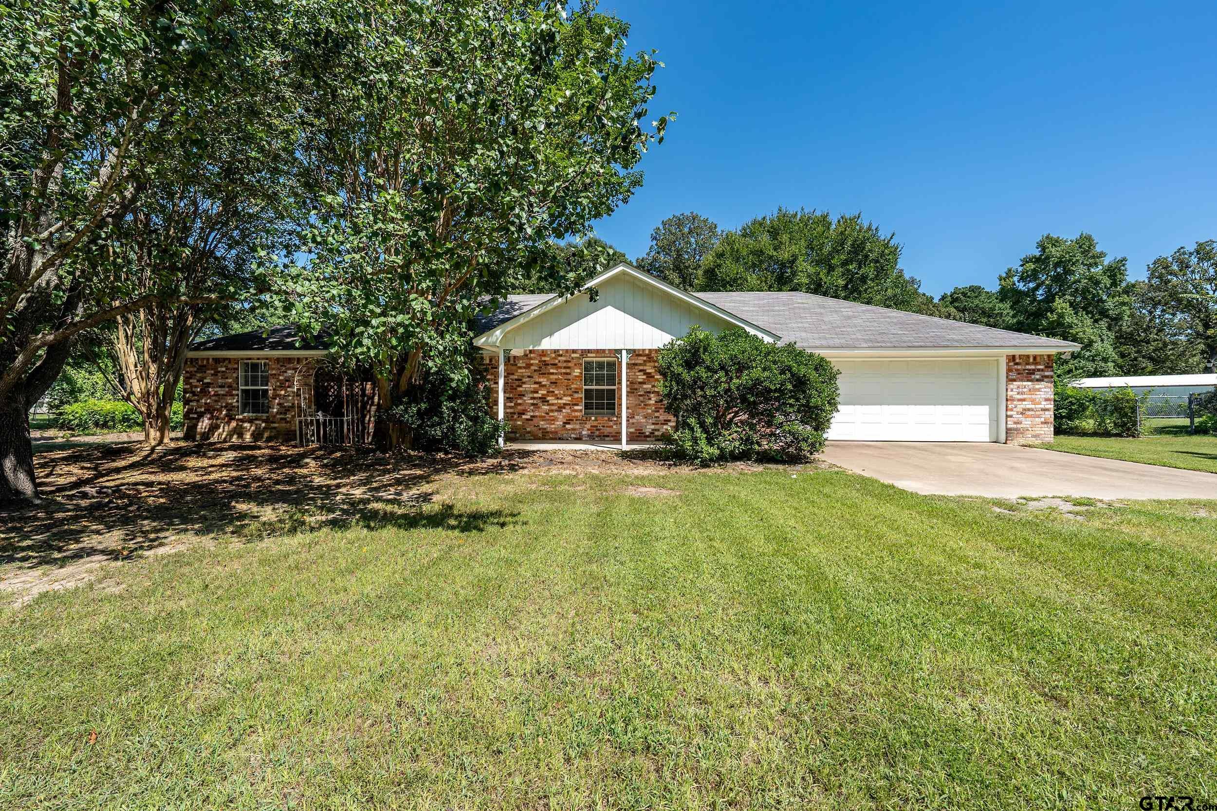 19393 County Road 2176