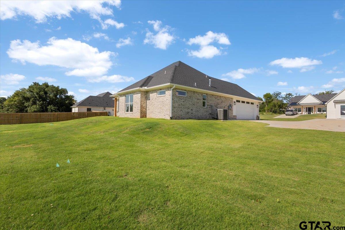 17265 Woodcrest Circle