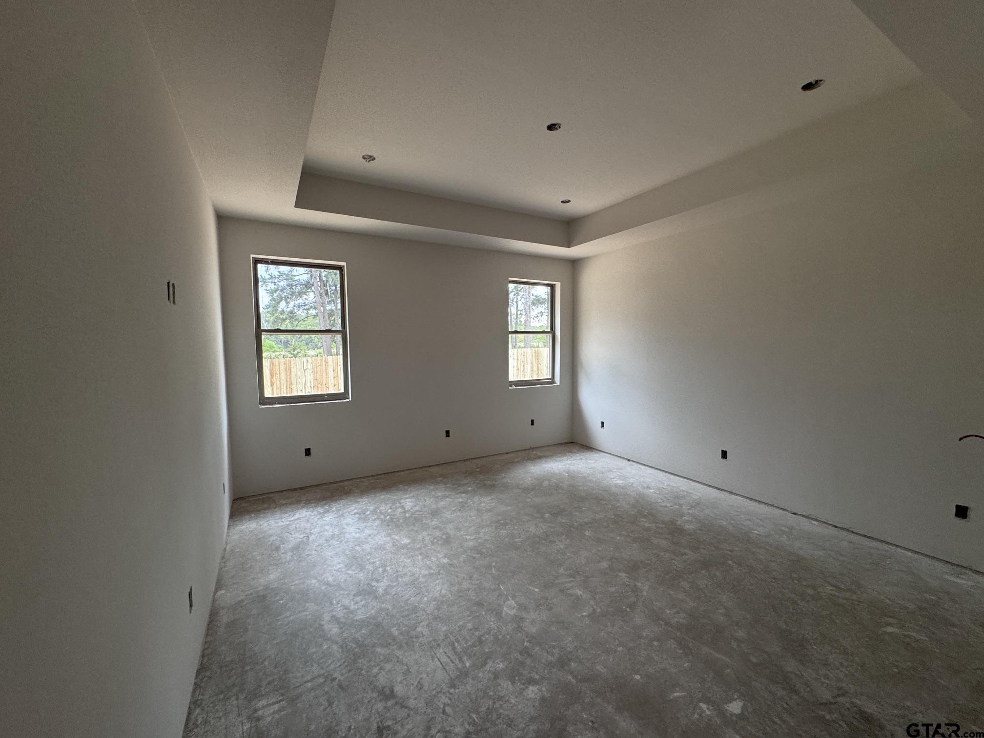 12124 Pinecrest Drive