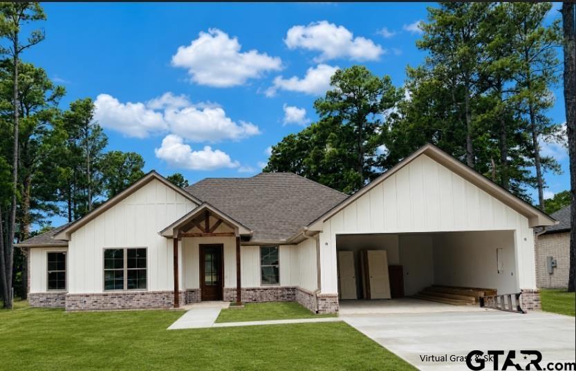 12124 Pinecrest Drive