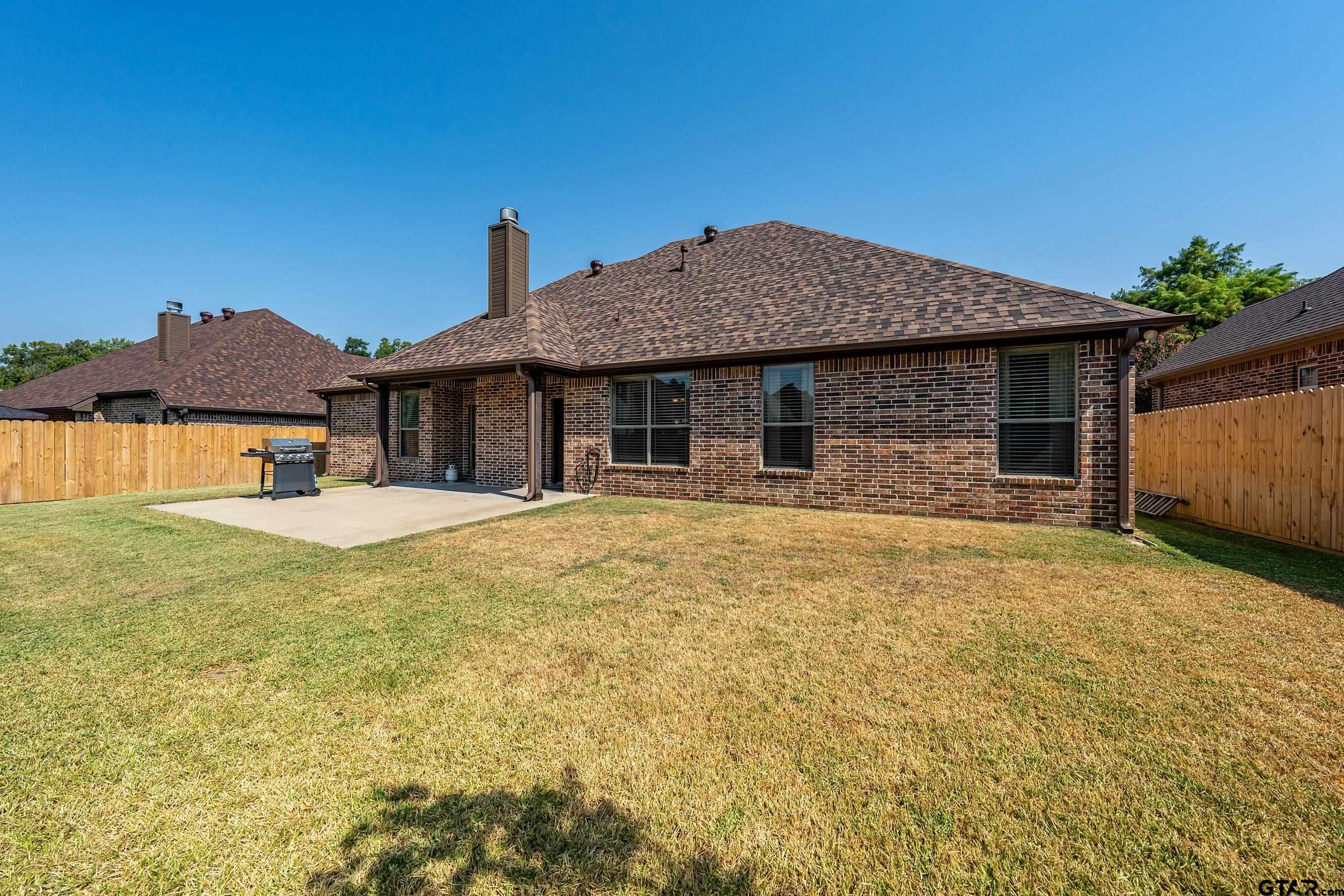 11867 Vermilion