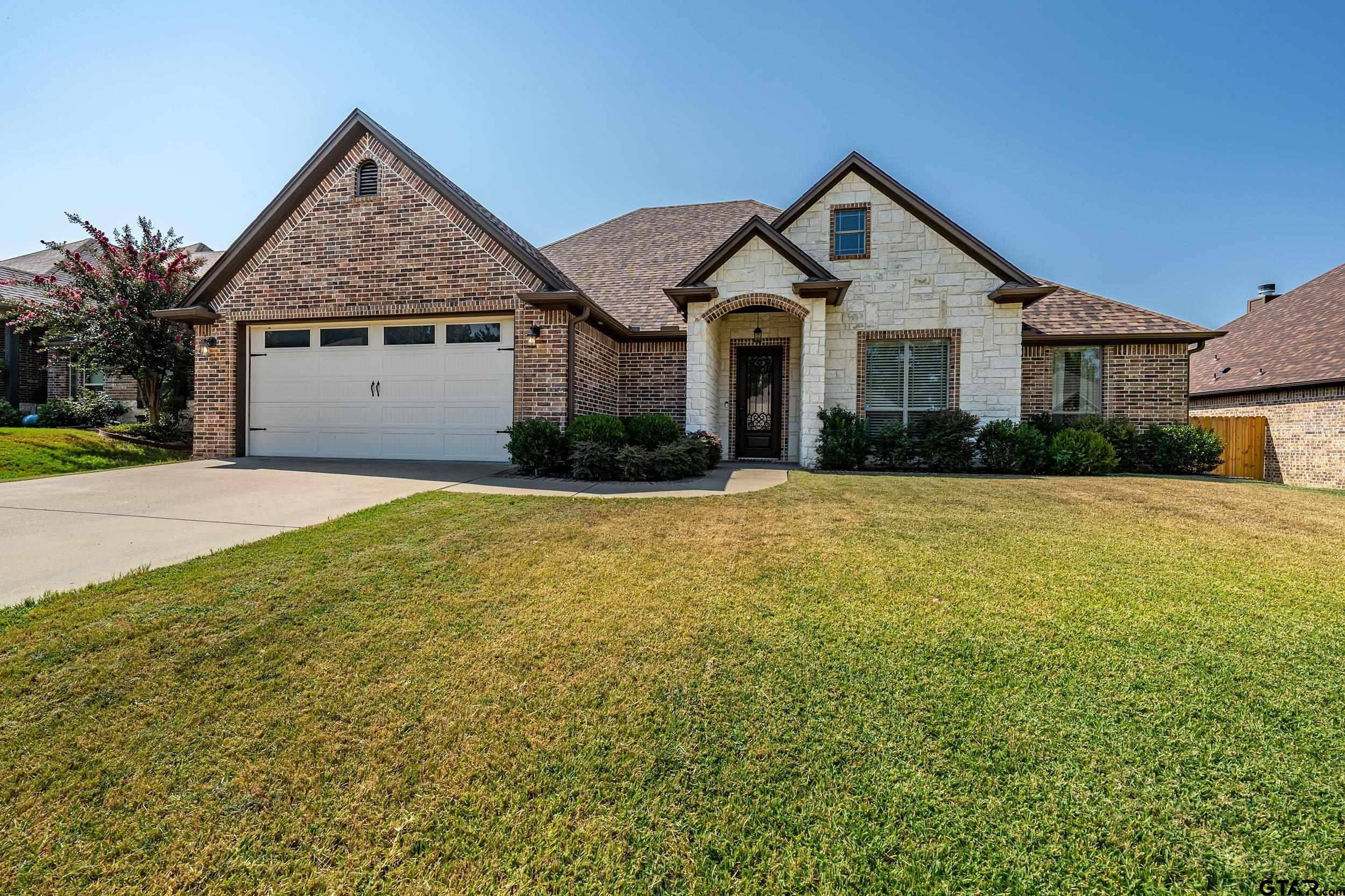 11867 Vermilion