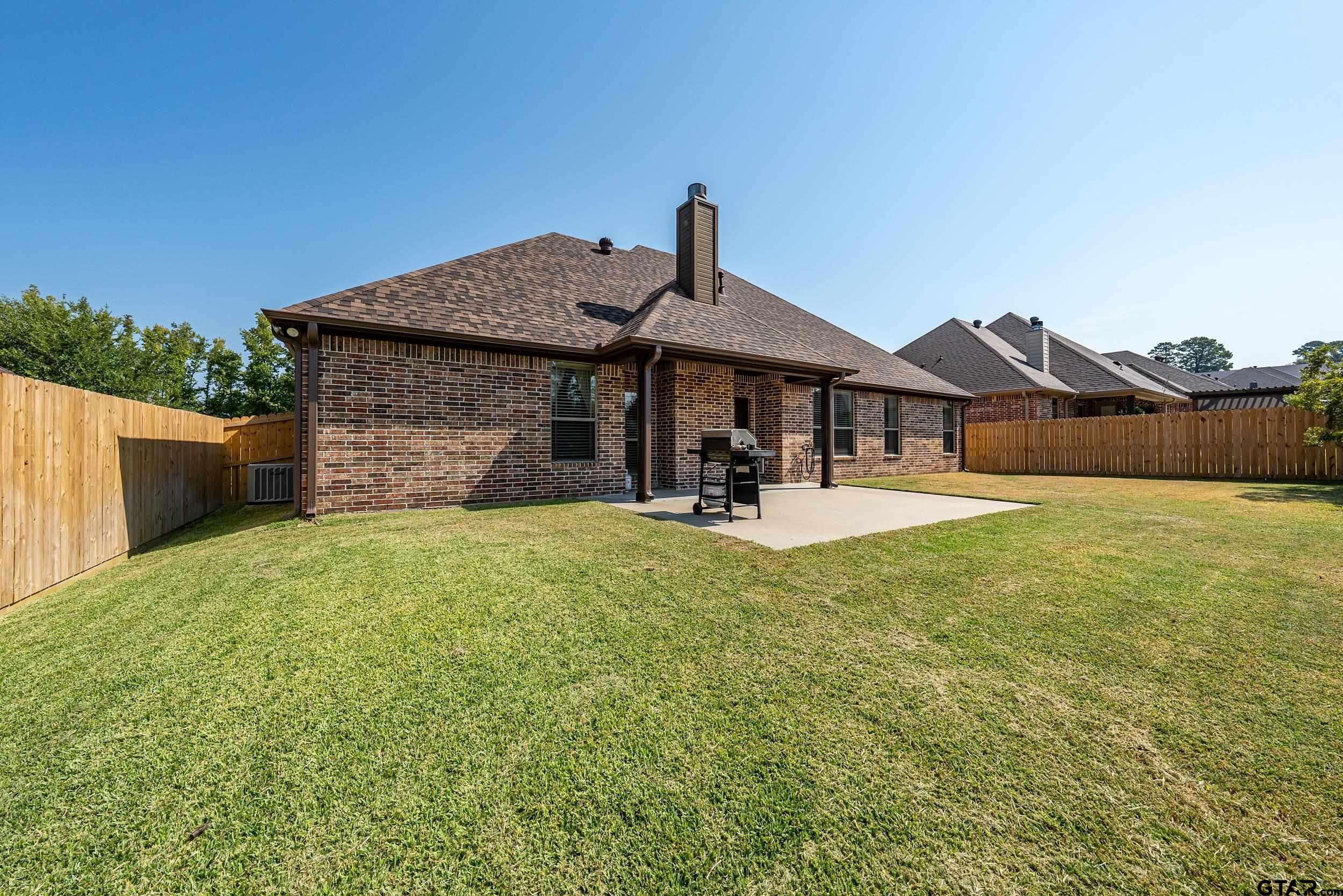 11867 Vermilion