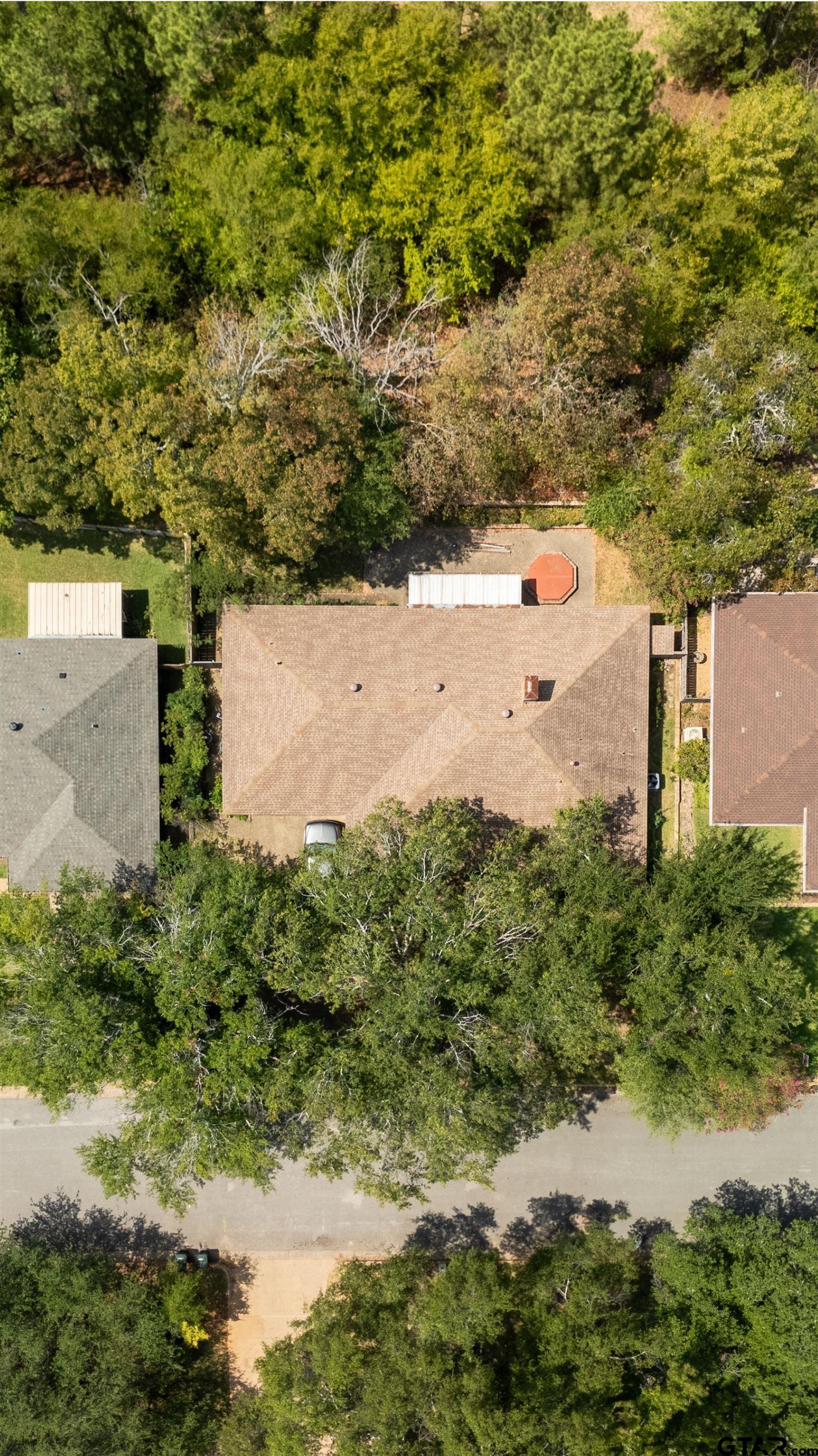 4915 Pine Knoll