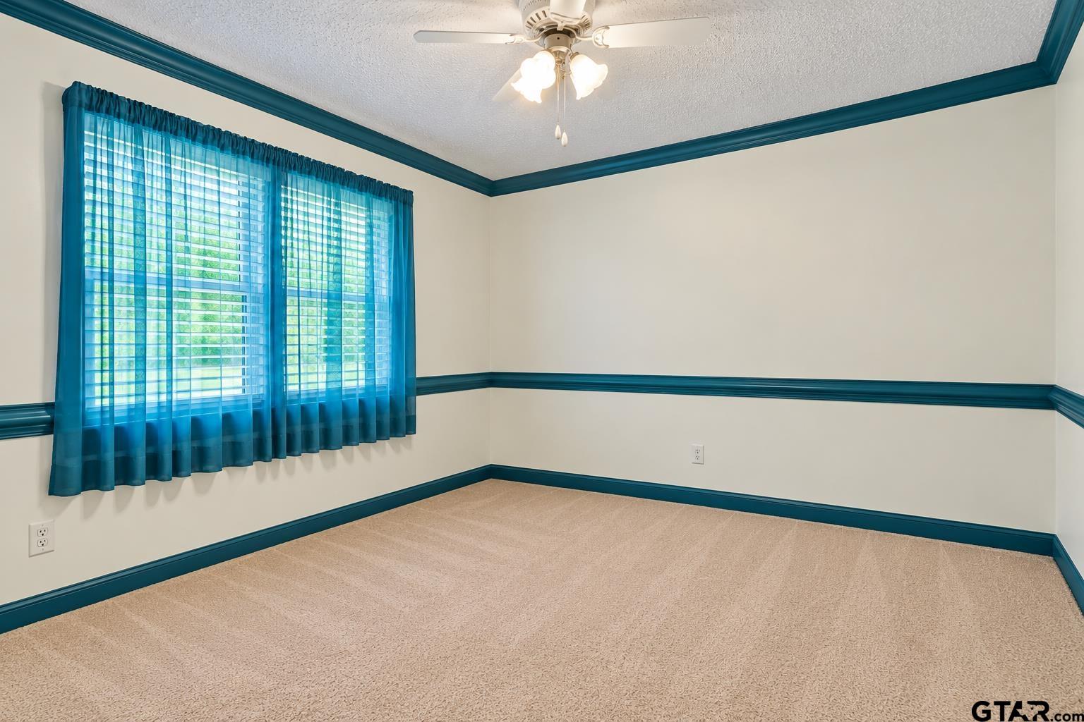 2213 Kensington