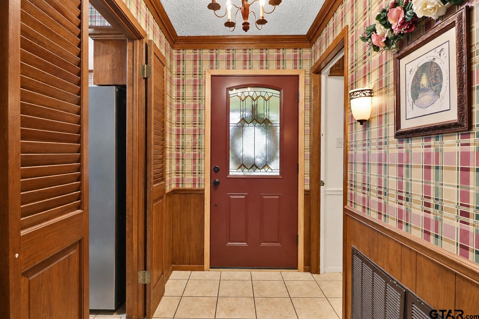 2213 Kensington