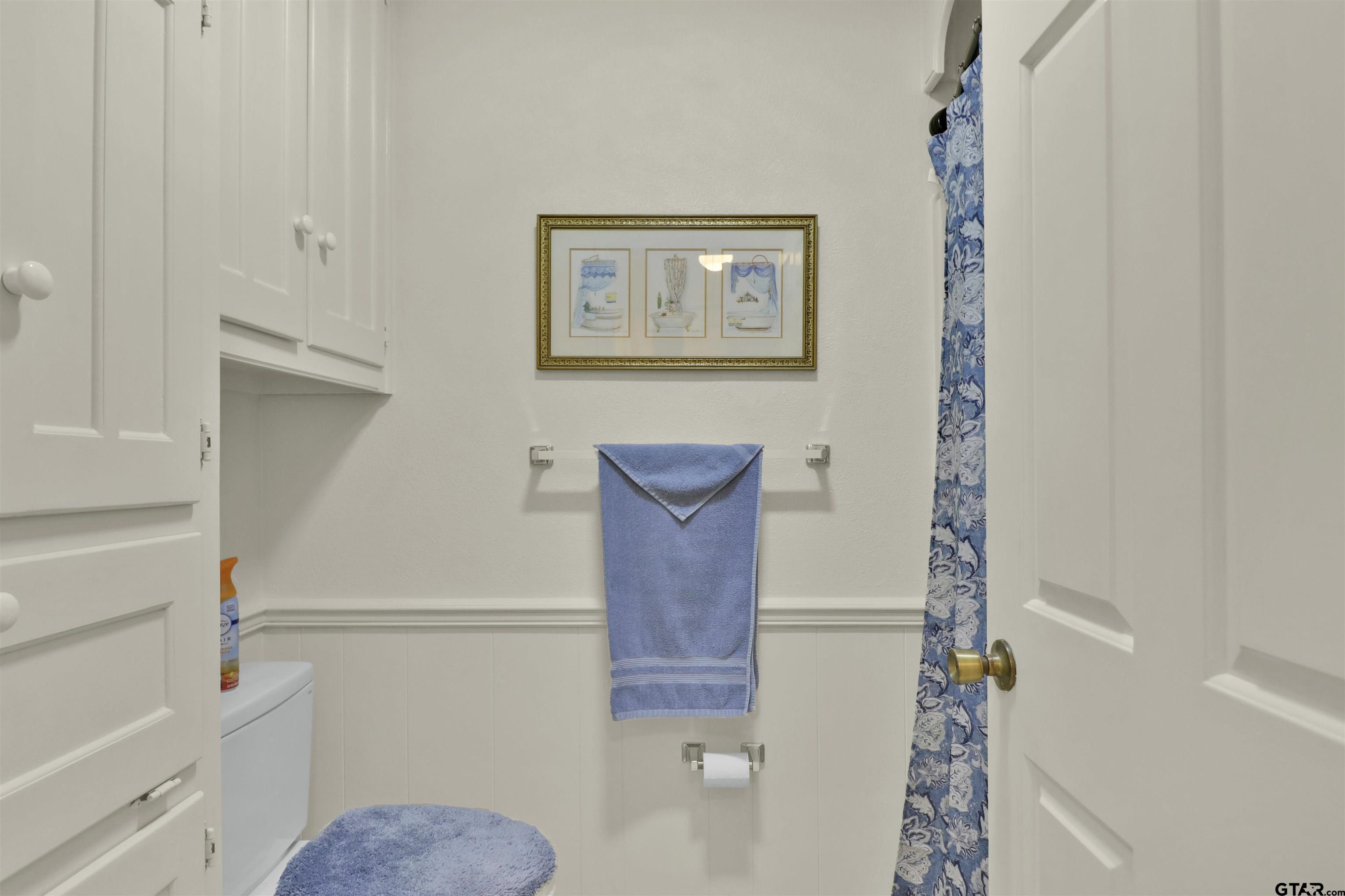 2213 Kensington