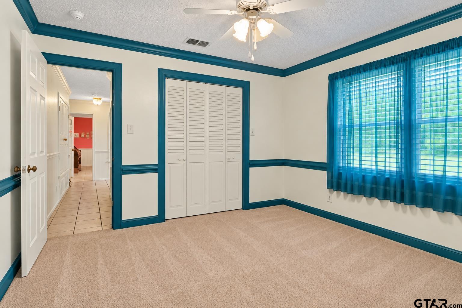 2213 Kensington