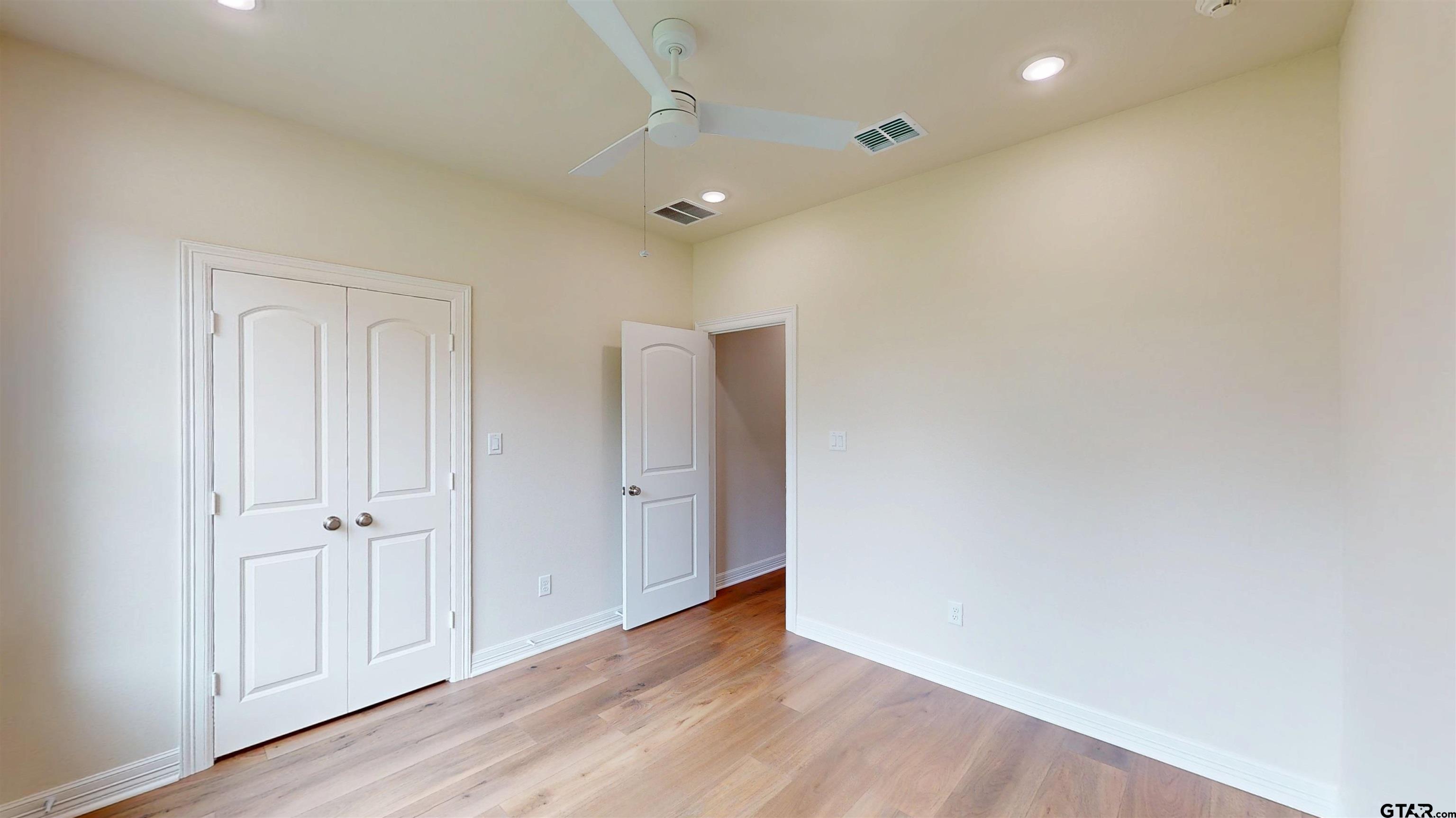 12124 Pinecrest Drive