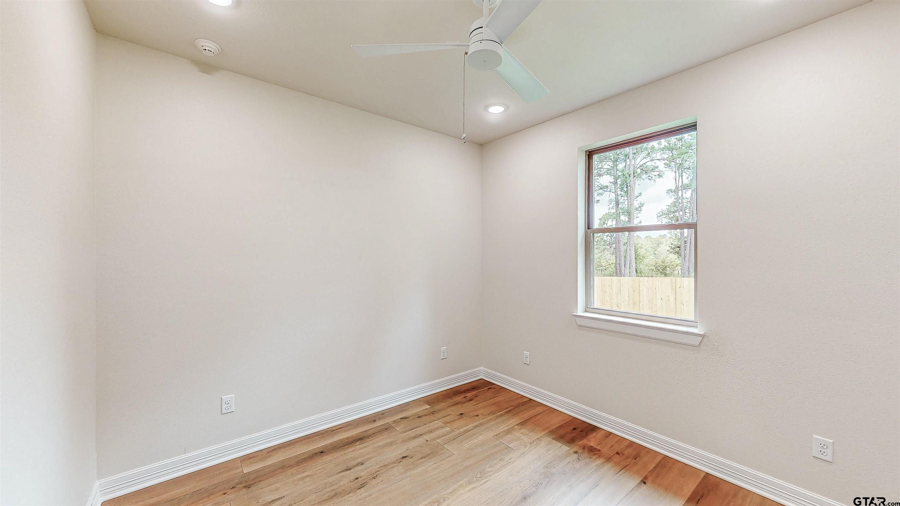12124 Pinecrest Drive