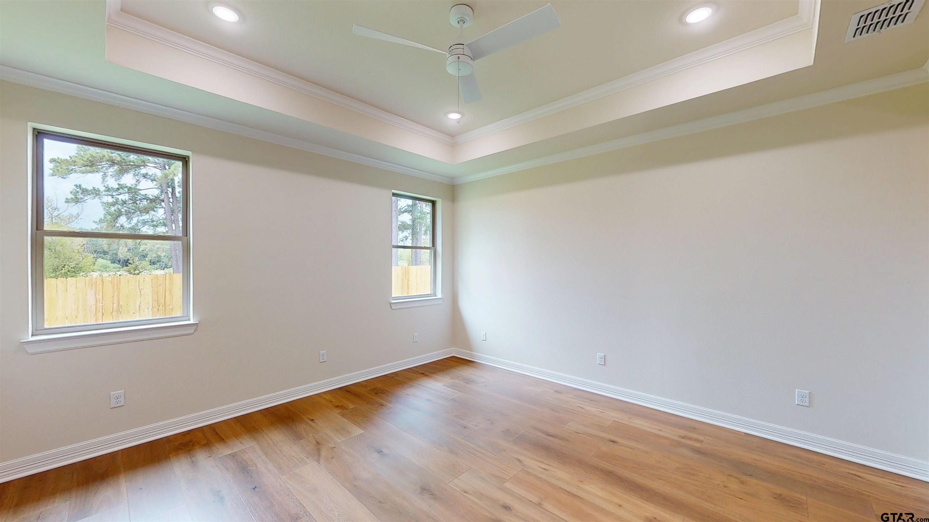 12124 Pinecrest Drive