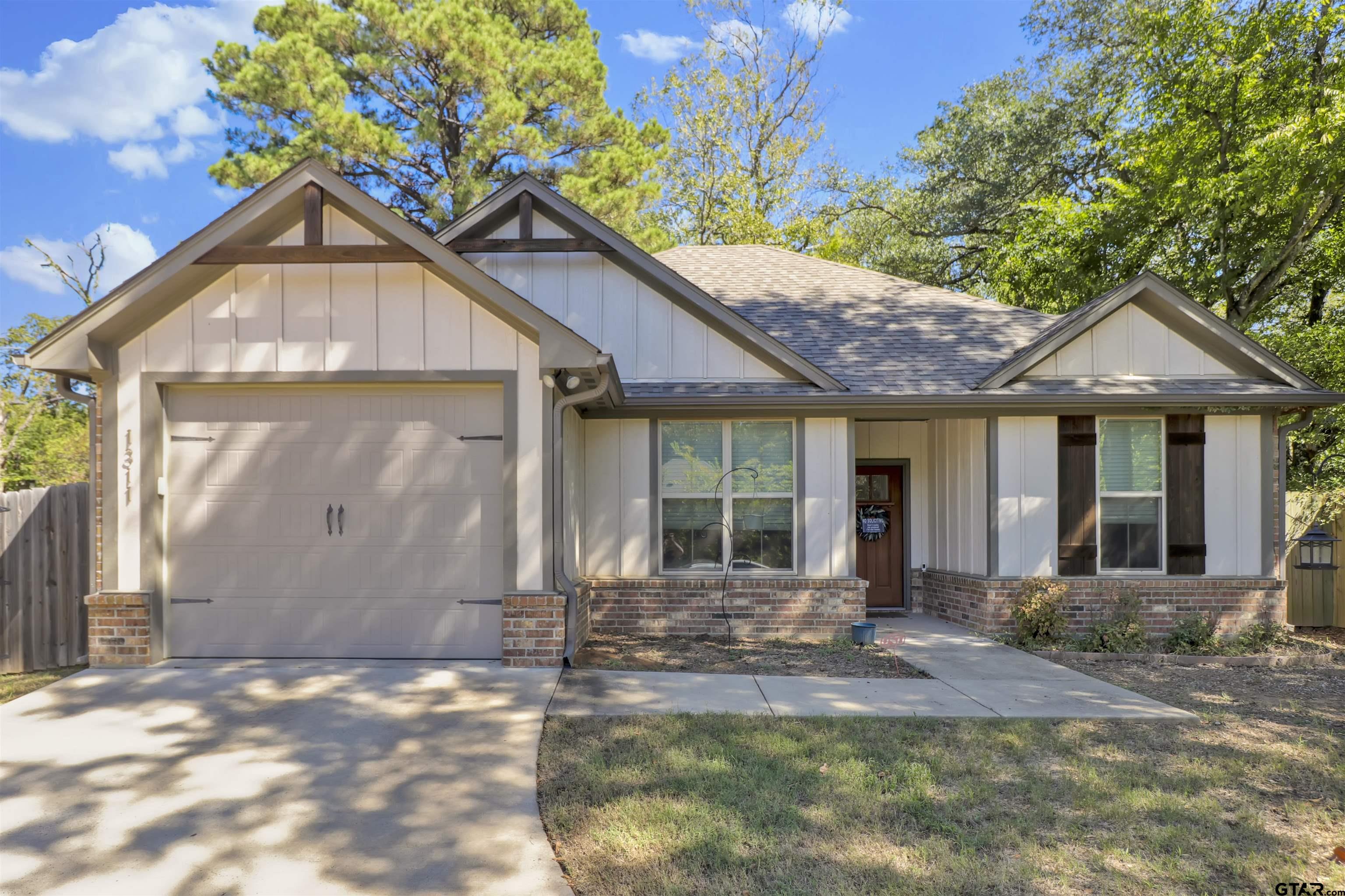 1311 Woodley