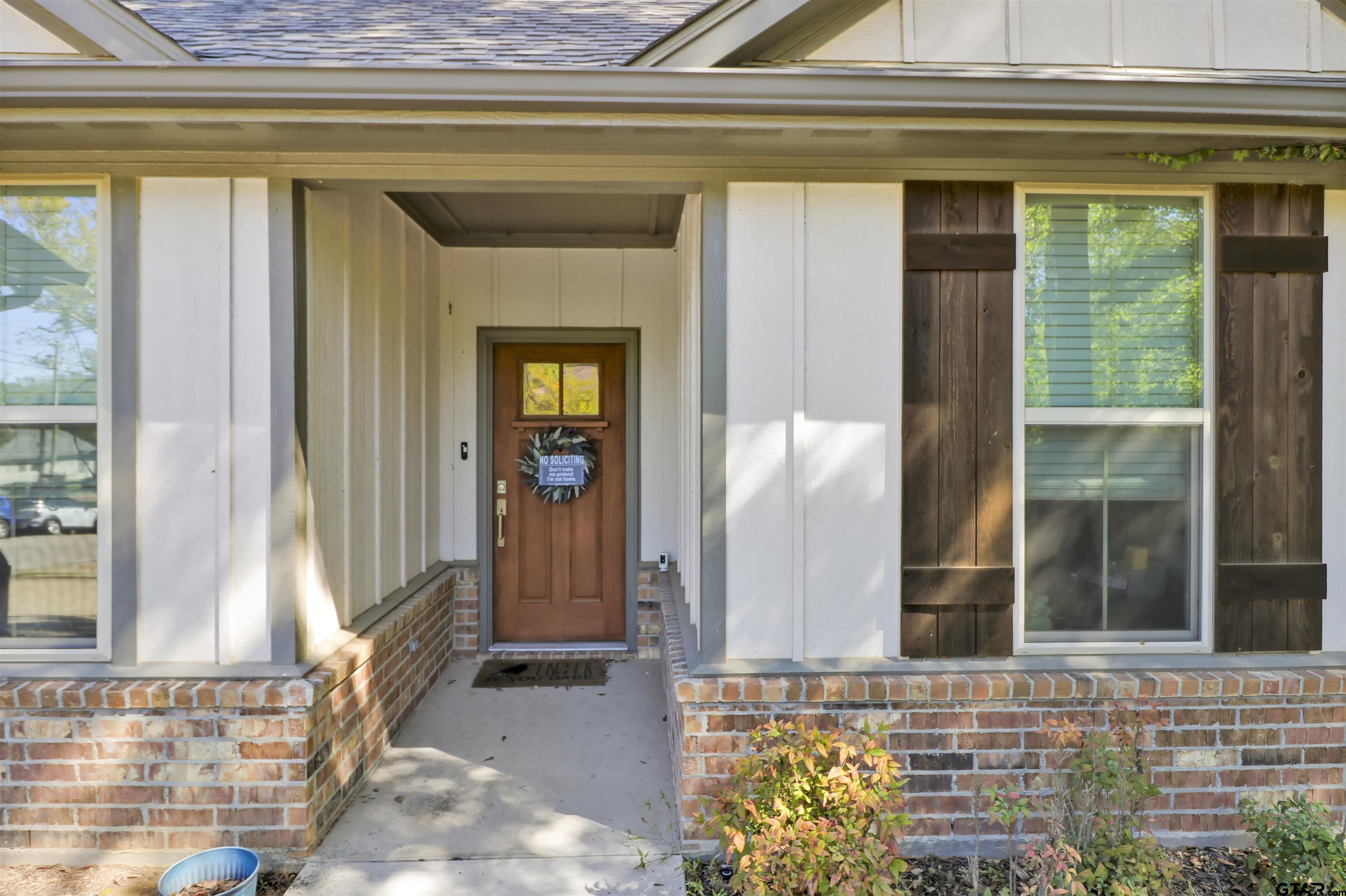 1311 Woodley