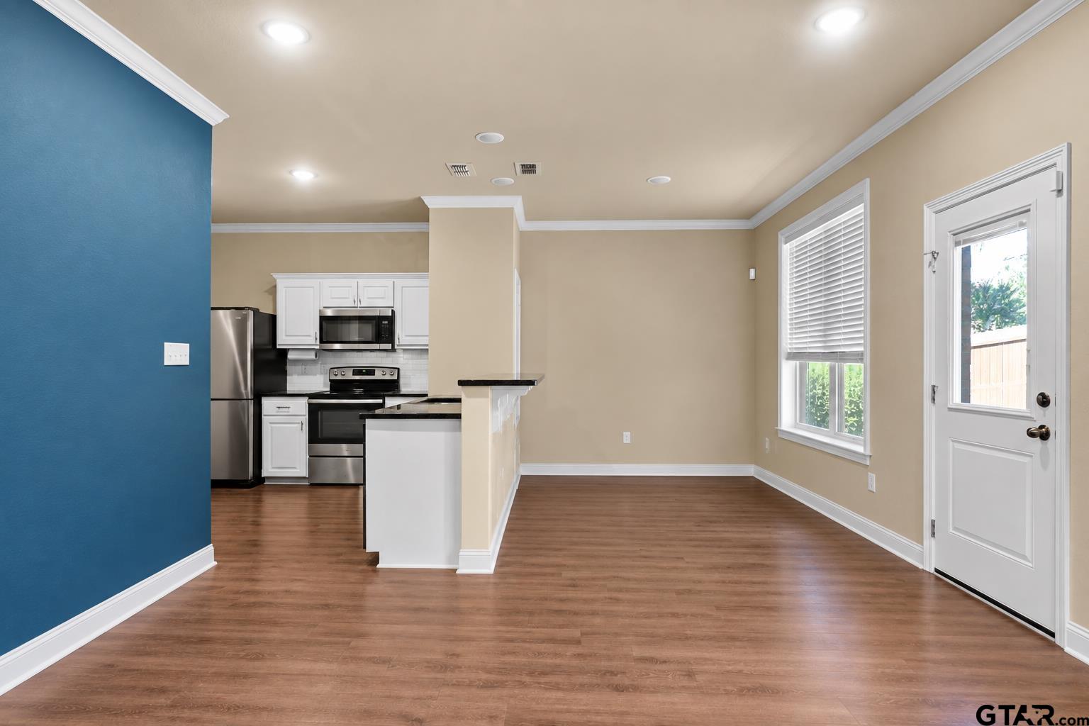 1311 Woodley