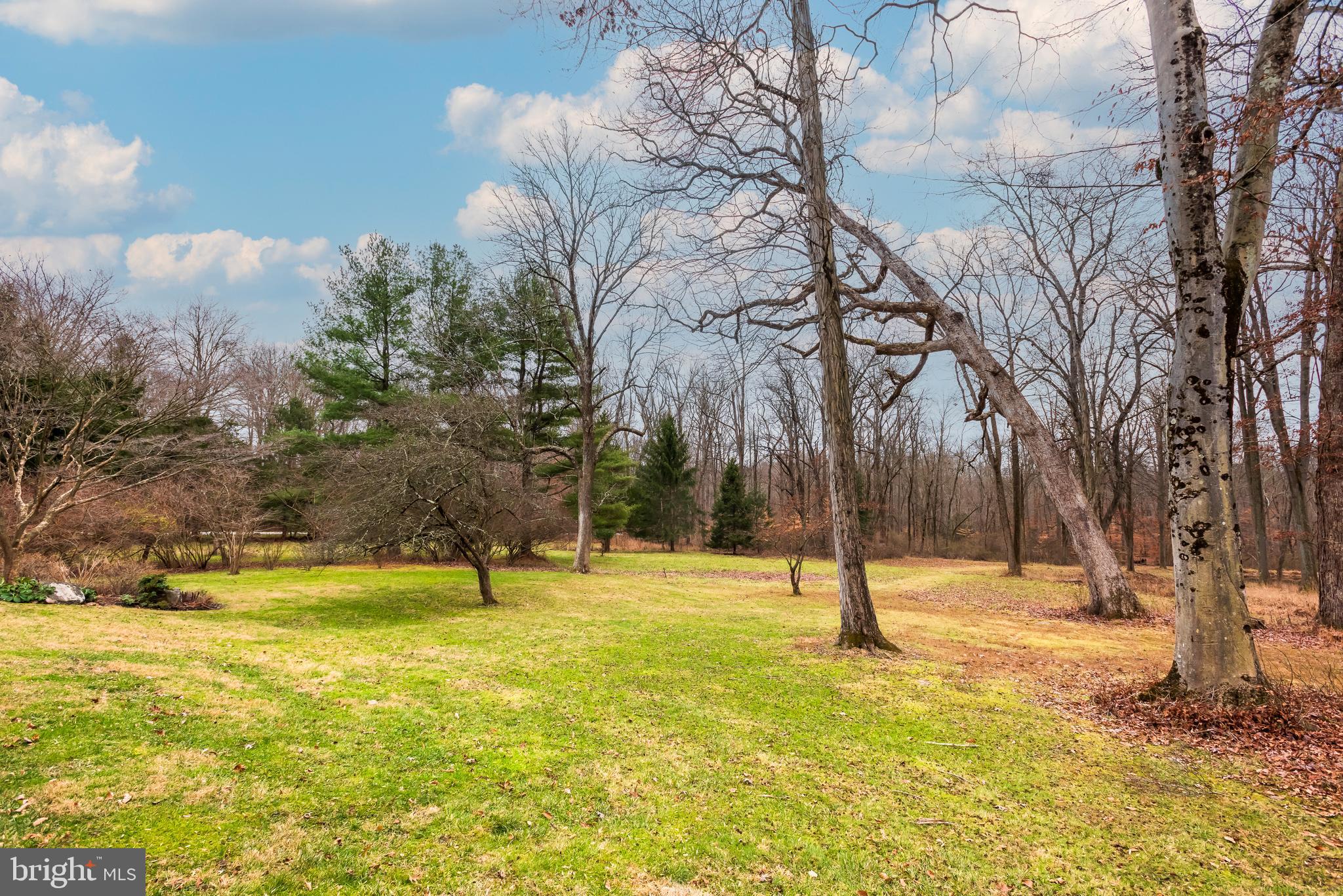 2035 Twinbrook Rd