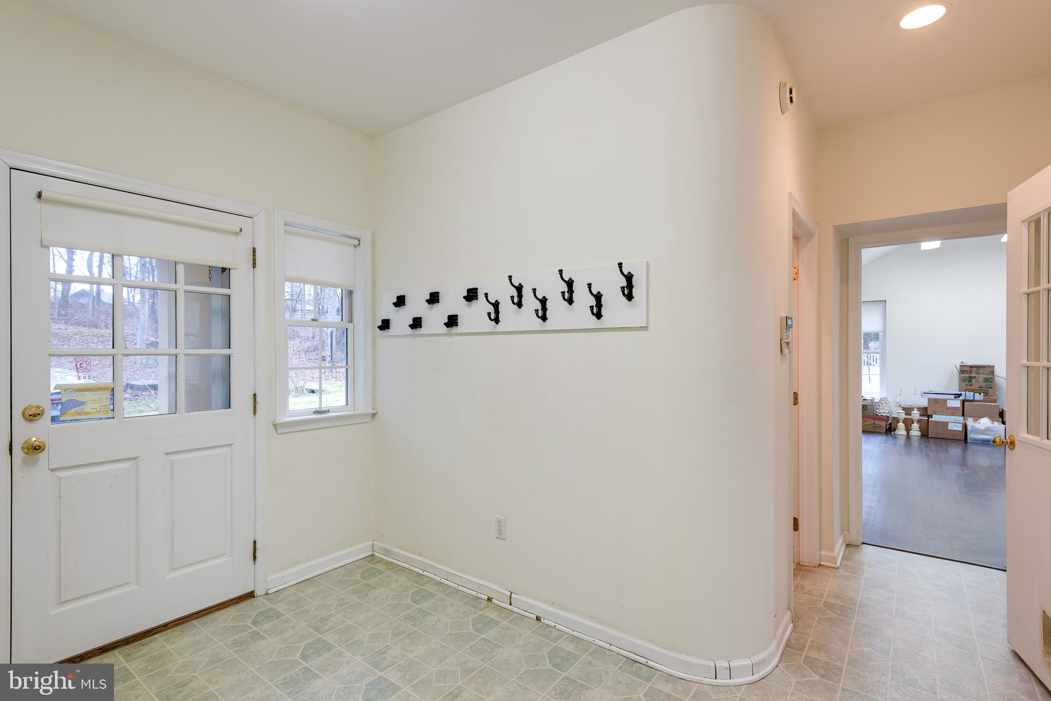 2035 Twinbrook Rd