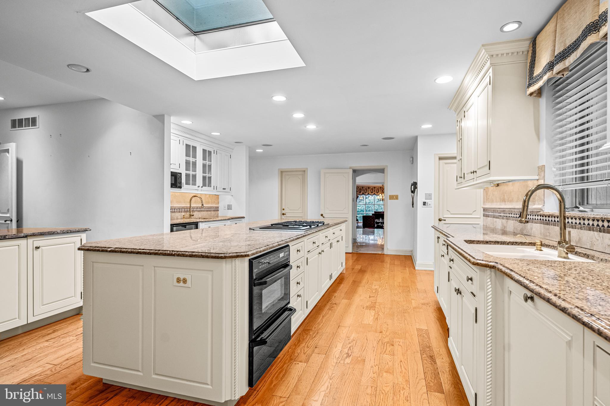 342 Grays Ln