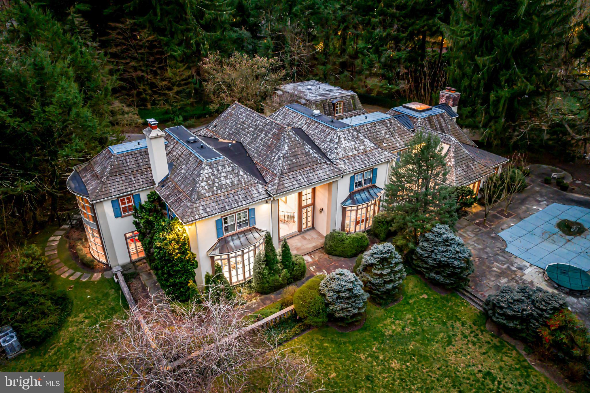 342 Grays Ln