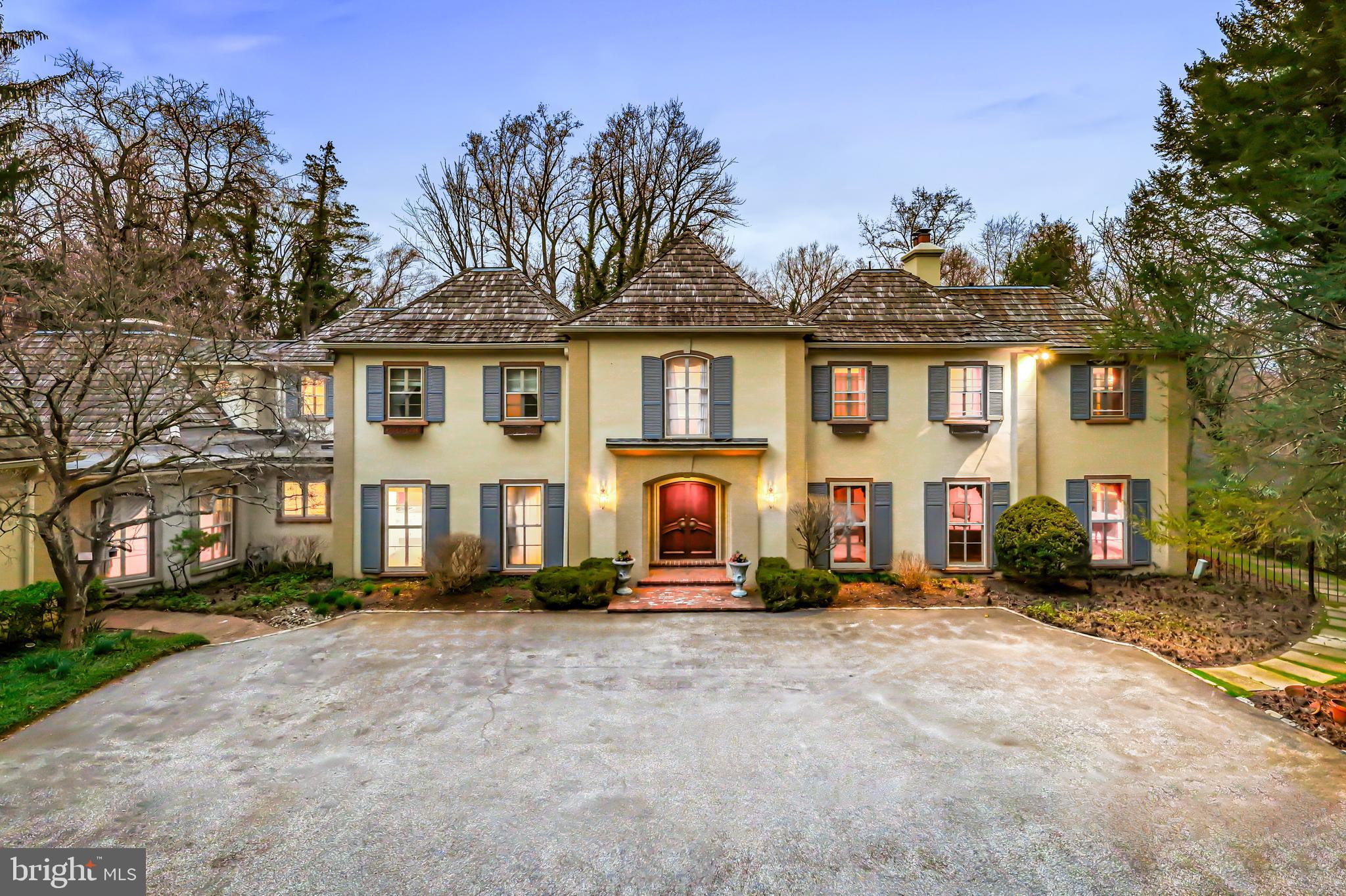 342 Grays Ln