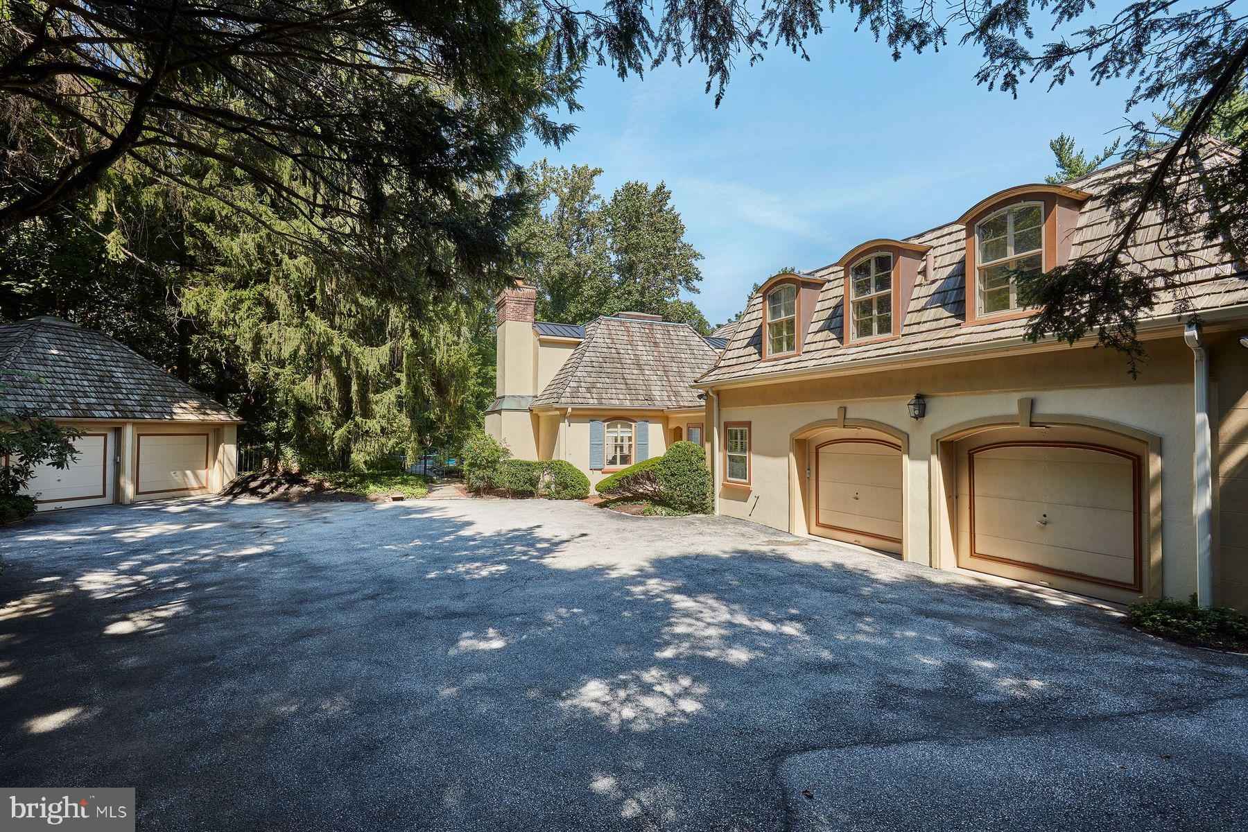 342 Grays Ln