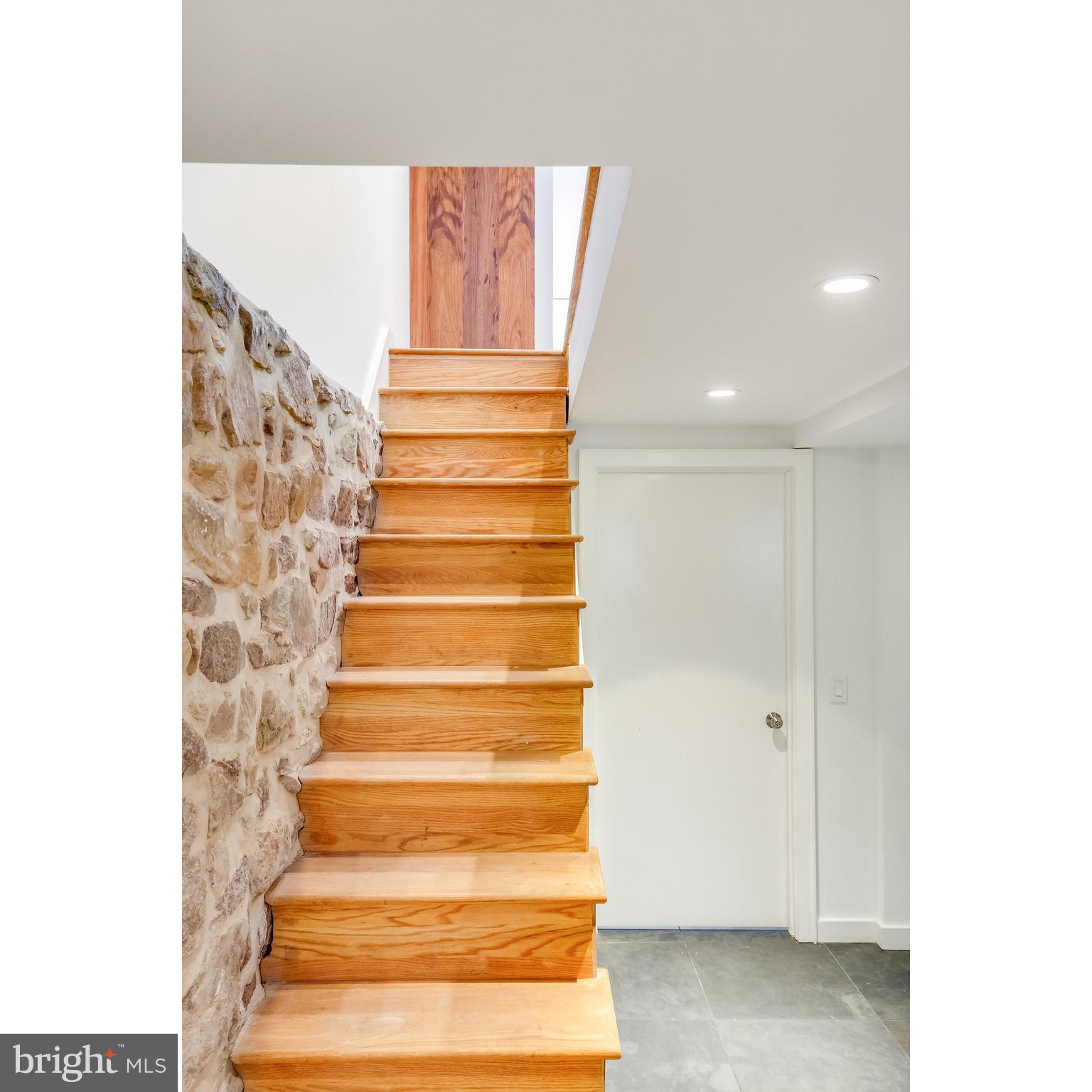 764 S 18th STREET