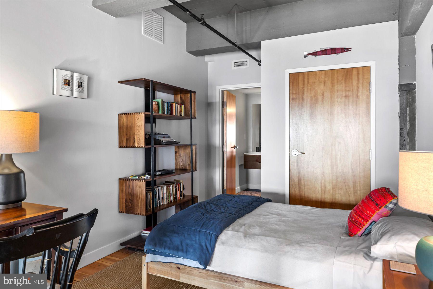 1101 Washington Ave #502