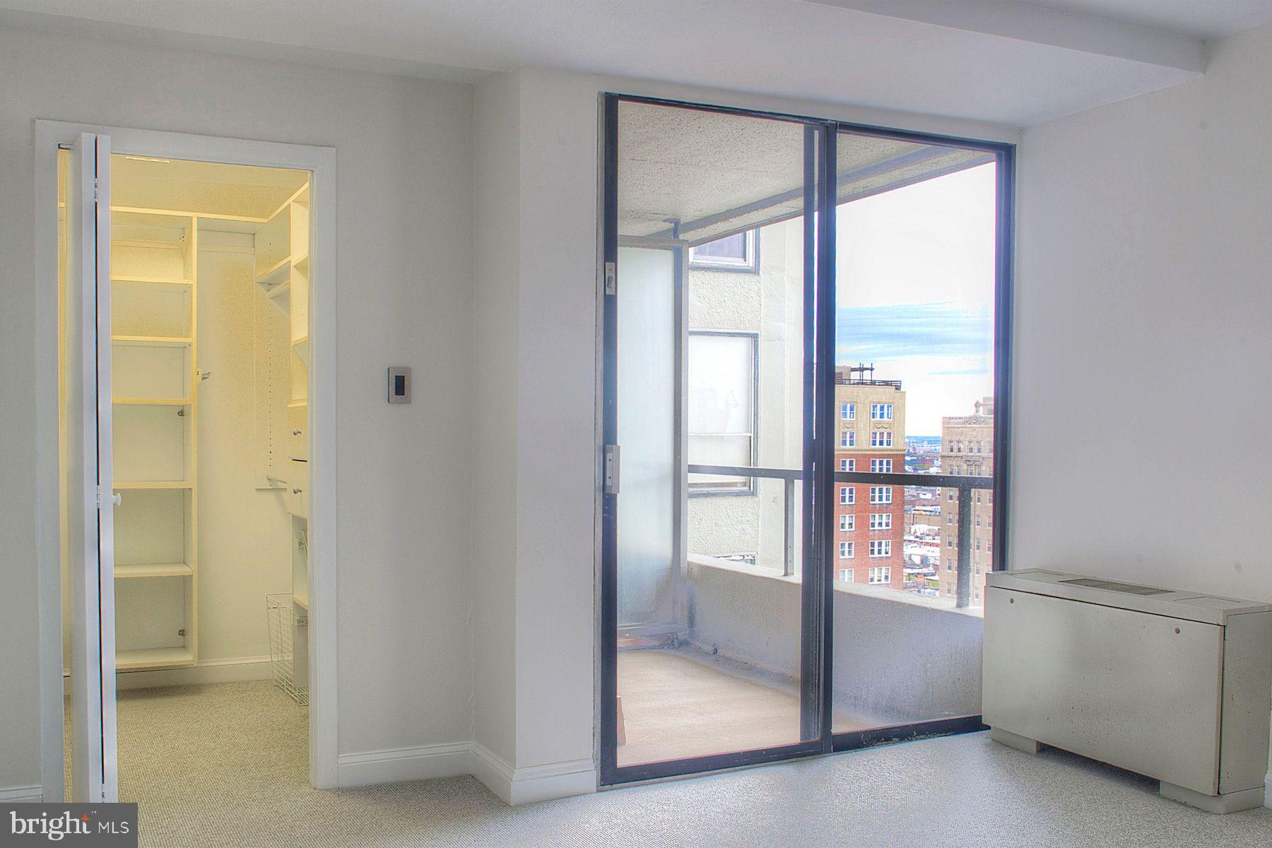 224-30 W Rittenhouse Sq #1911