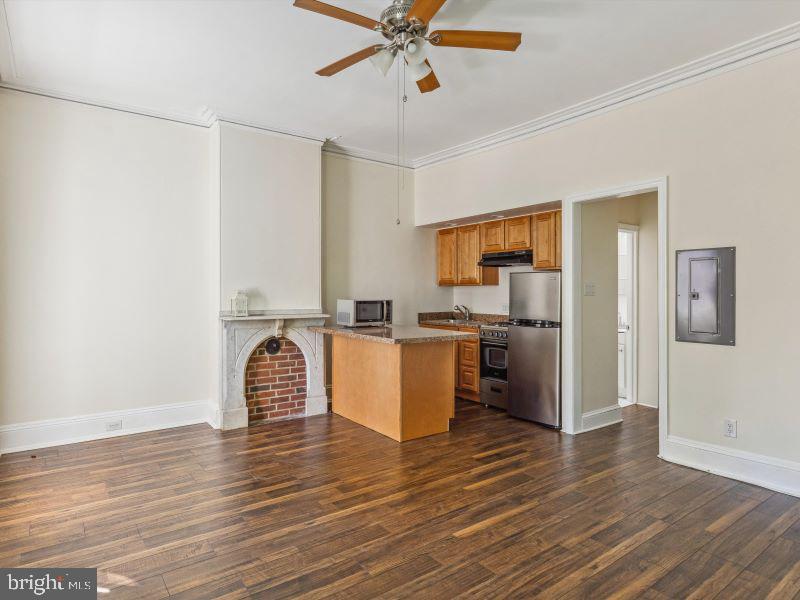 232 S 21ST ST #3F