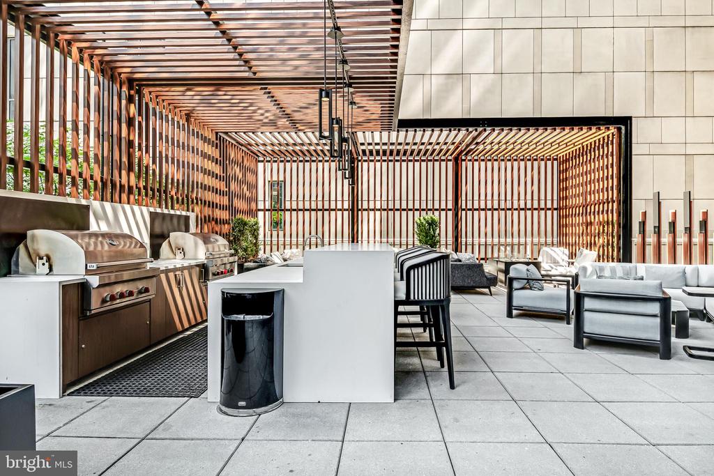 1414 S PENN SQUARE 6D
