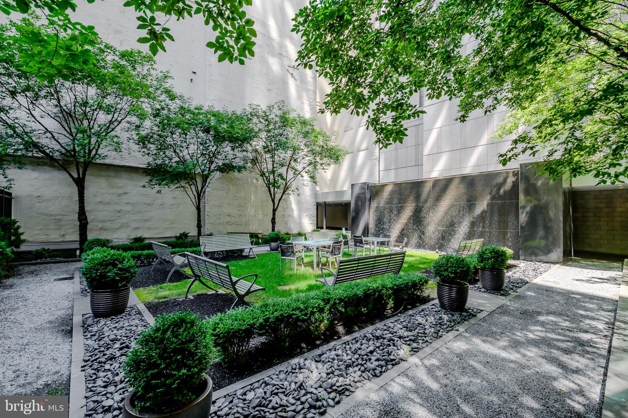 1414 S PENN SQUARE 6D