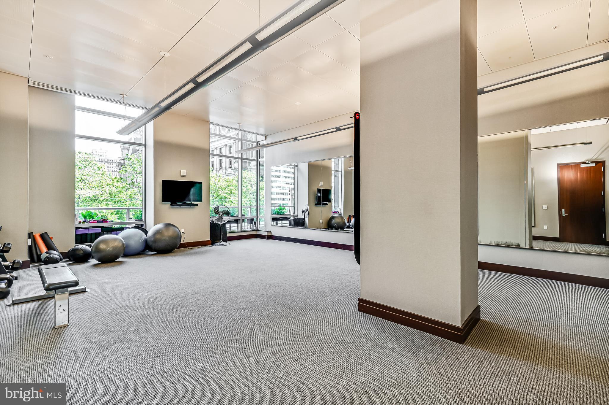 1414 S PENN SQUARE 6D