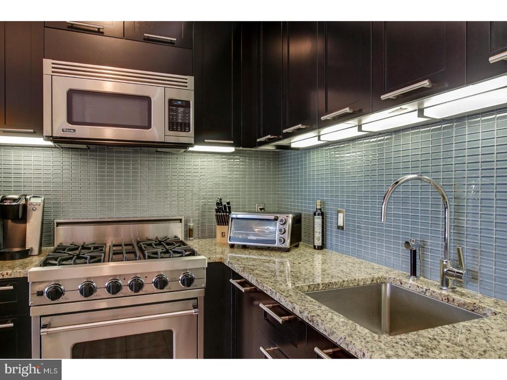 1414 S PENN SQUARE 6D