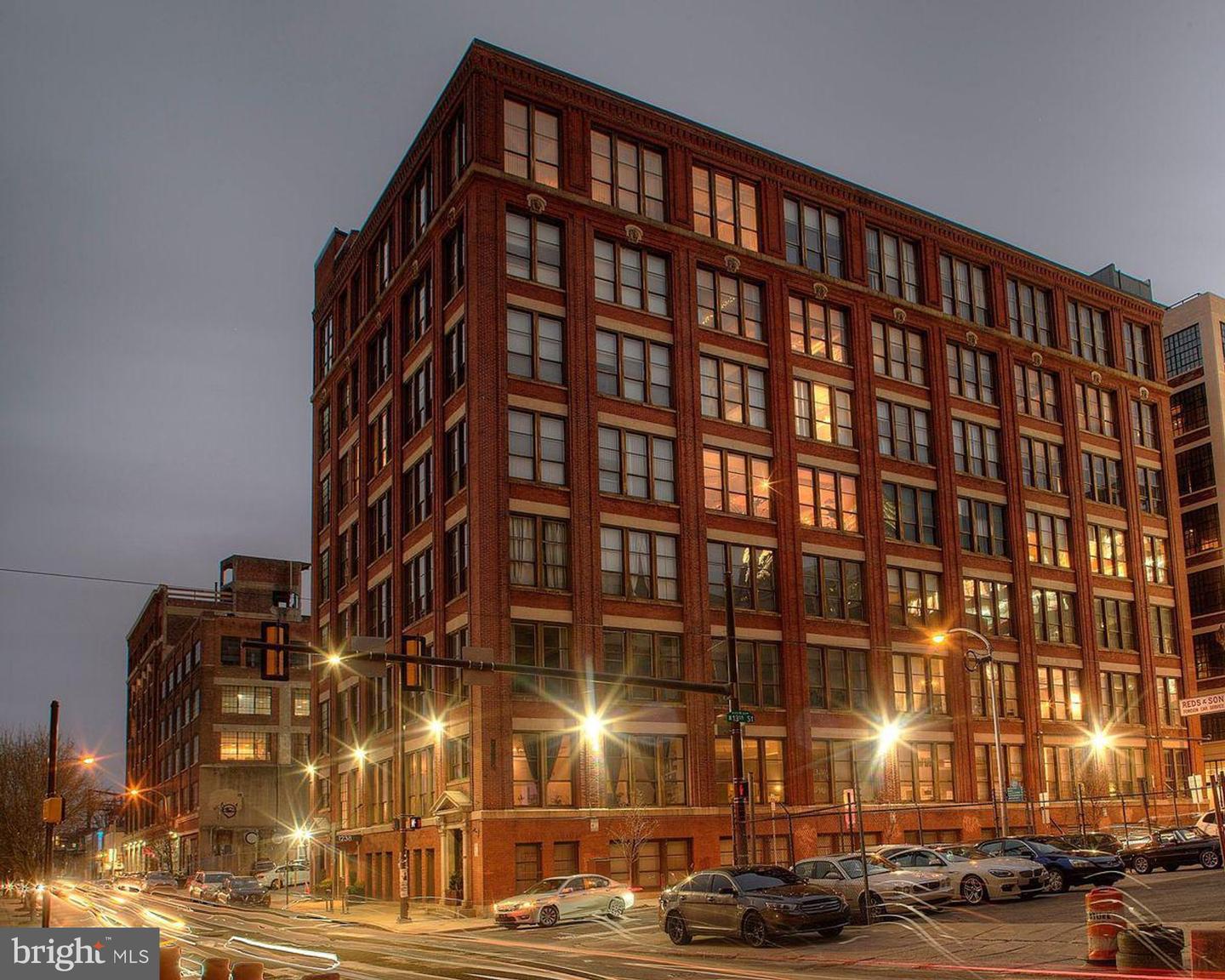 1238 Callowhill St #801, 810