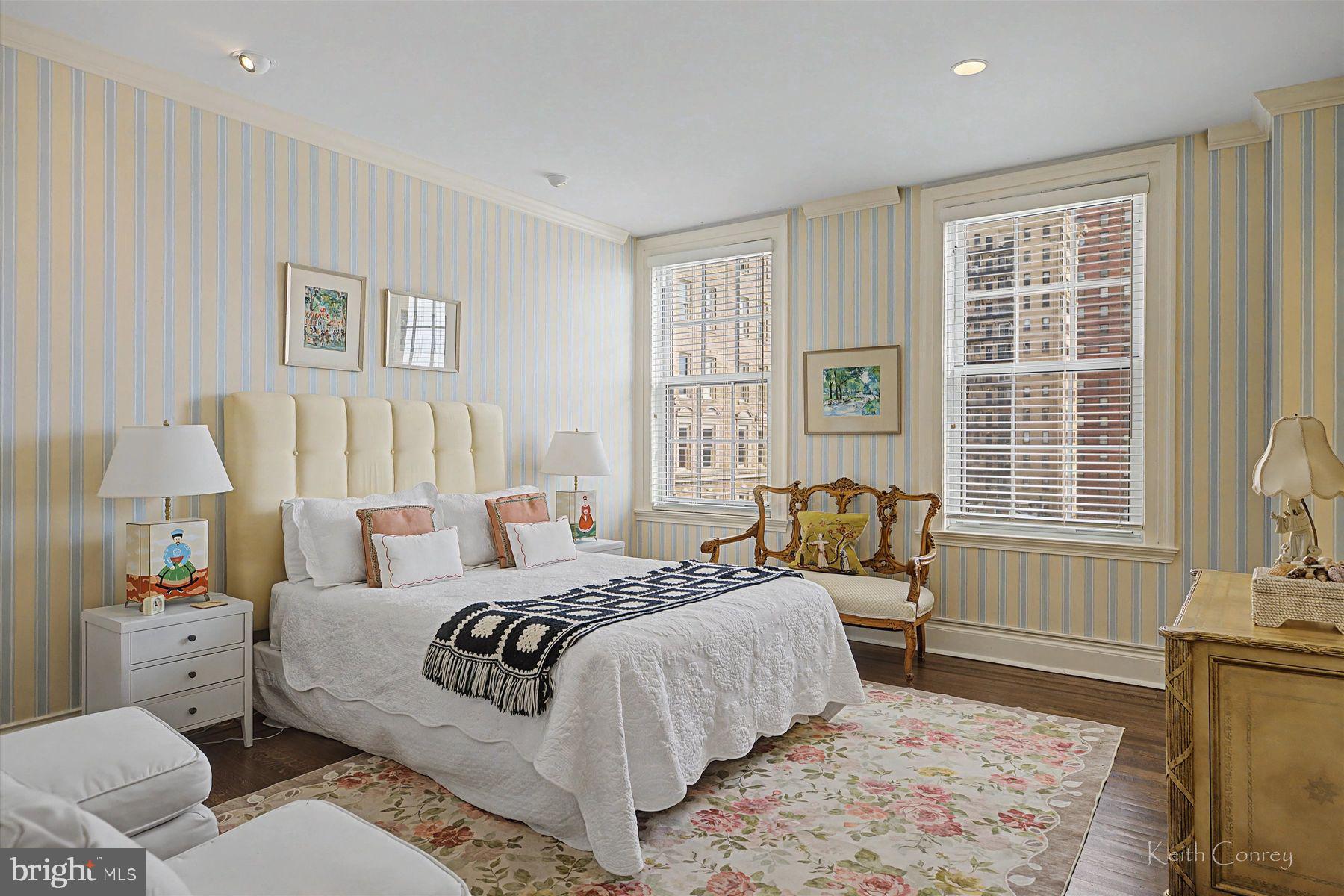 1800 RITTENHOUSE SQUARE 702