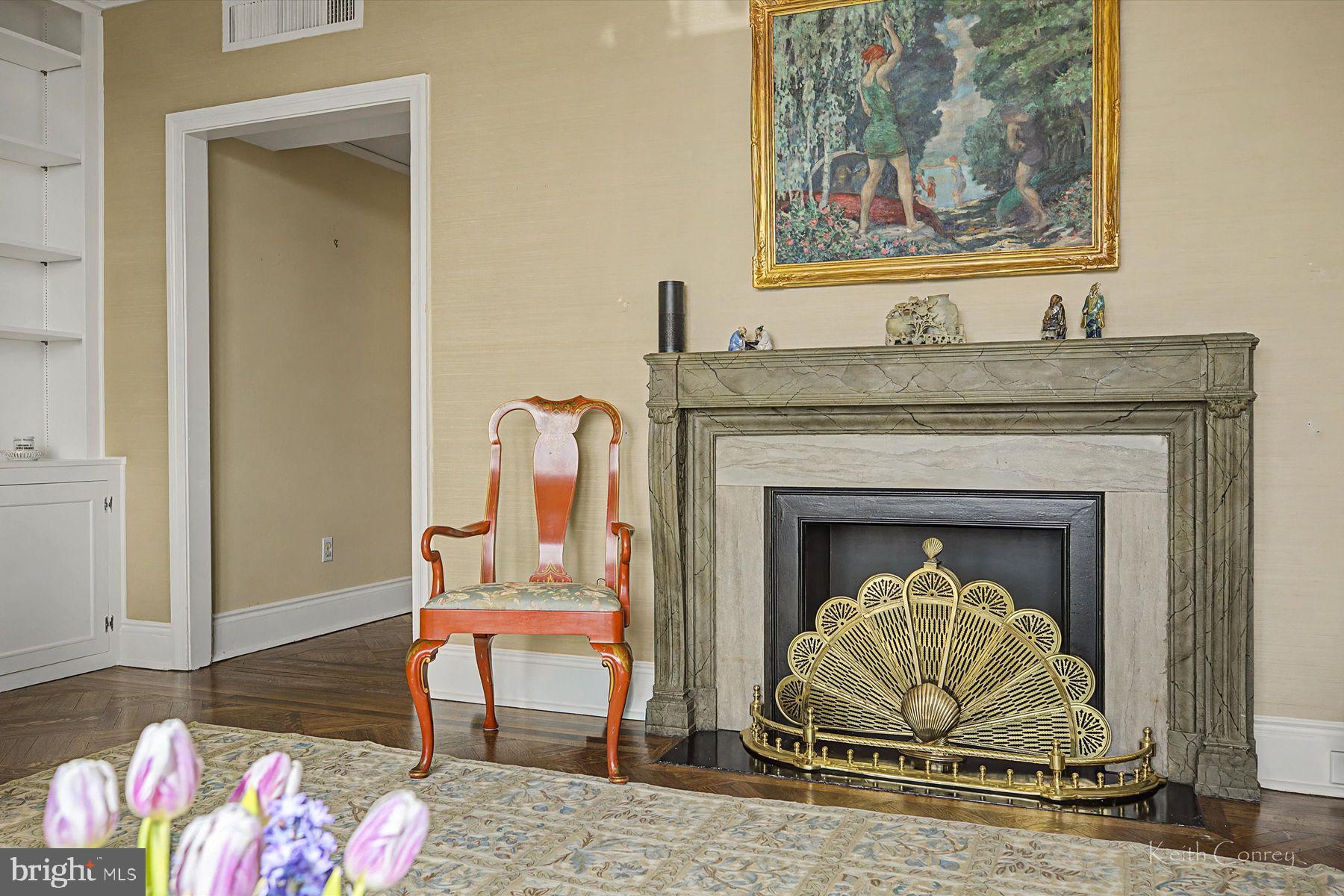 1800 RITTENHOUSE SQUARE 702