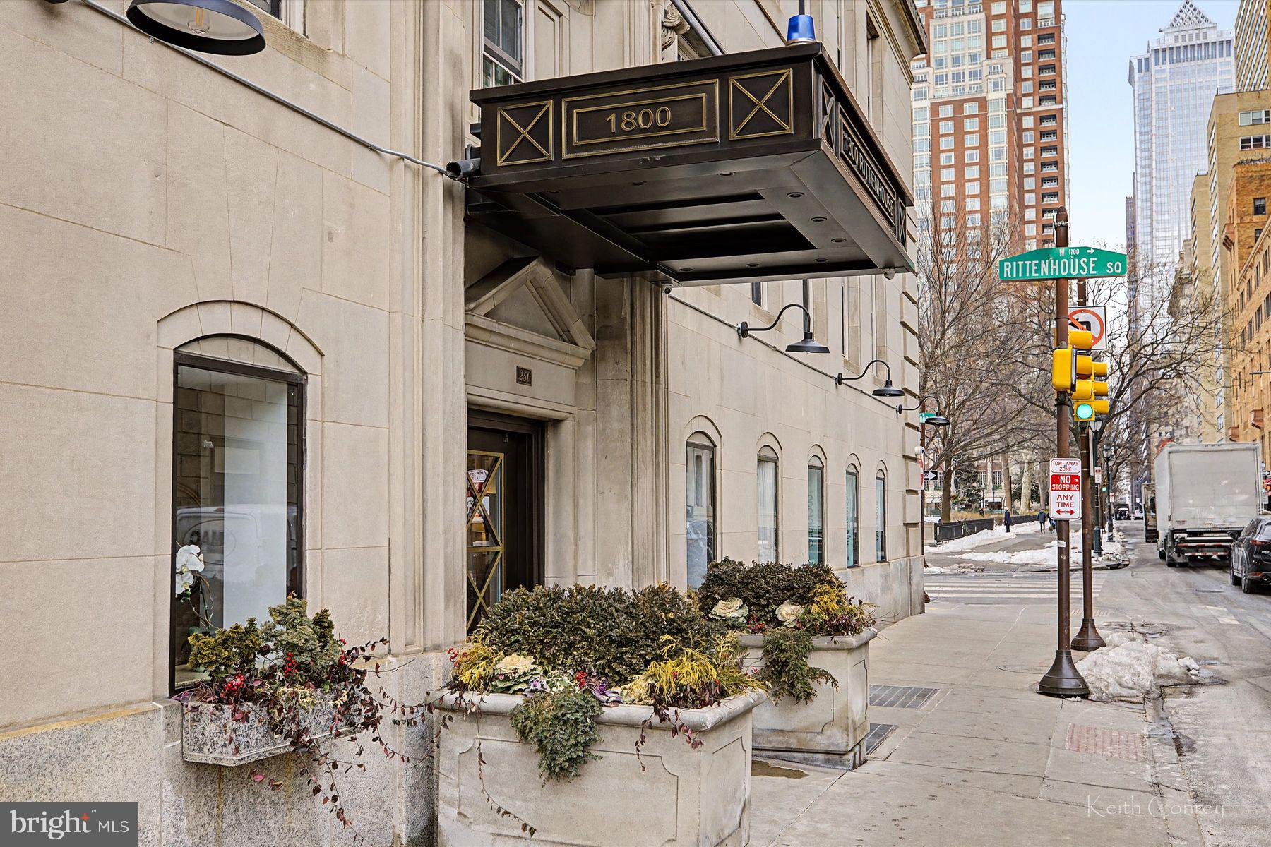 1800 RITTENHOUSE SQUARE 702