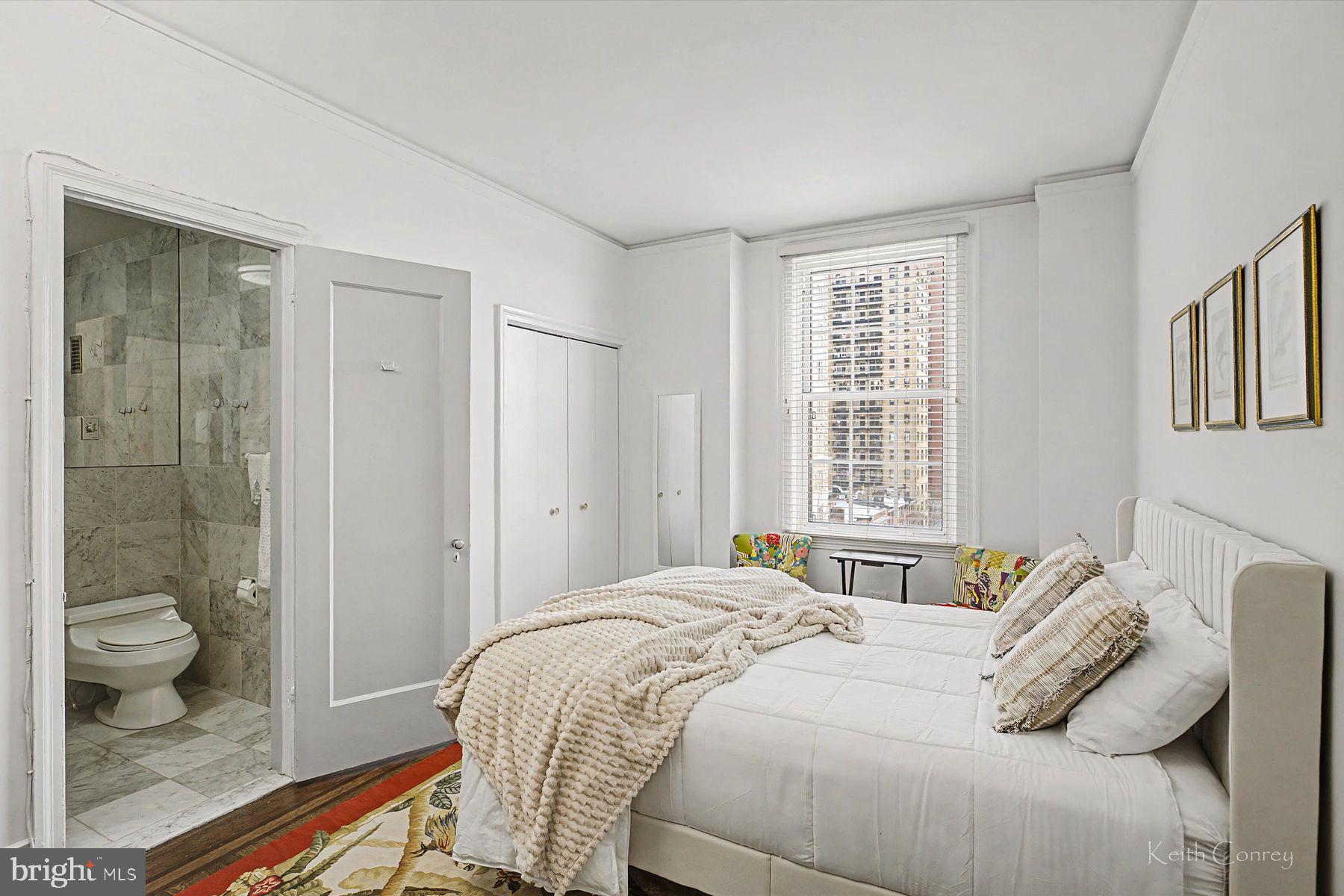 1800 RITTENHOUSE SQUARE 702