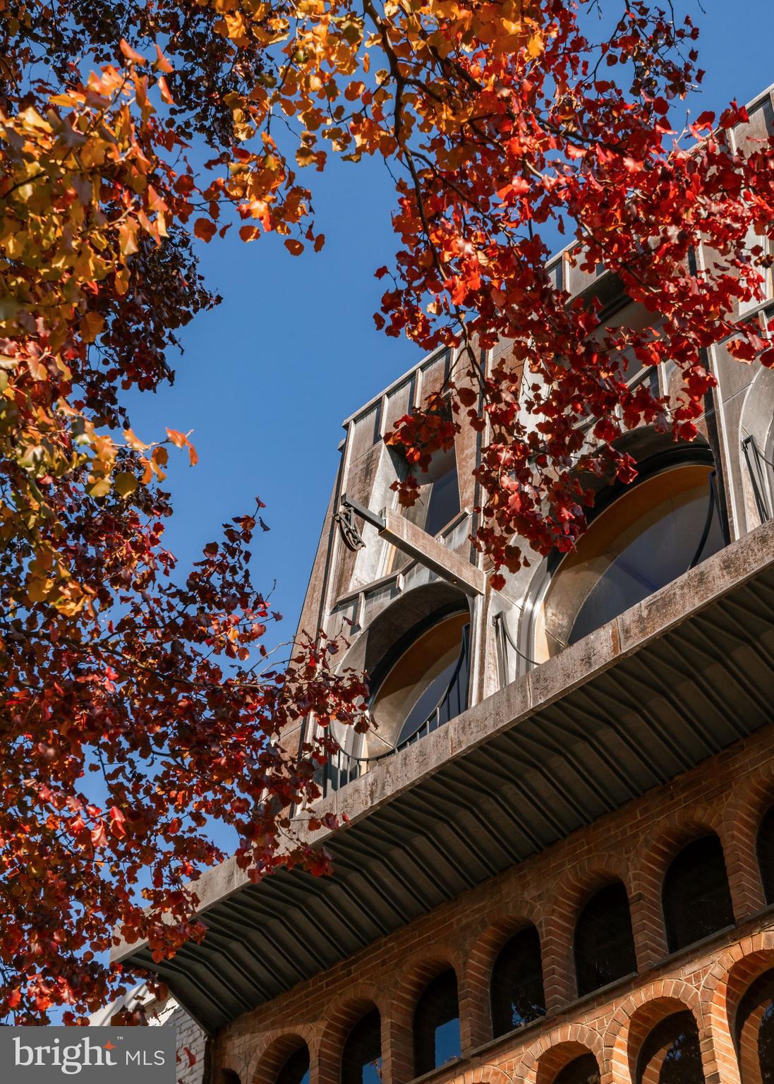 307 S CHADWICK STREET