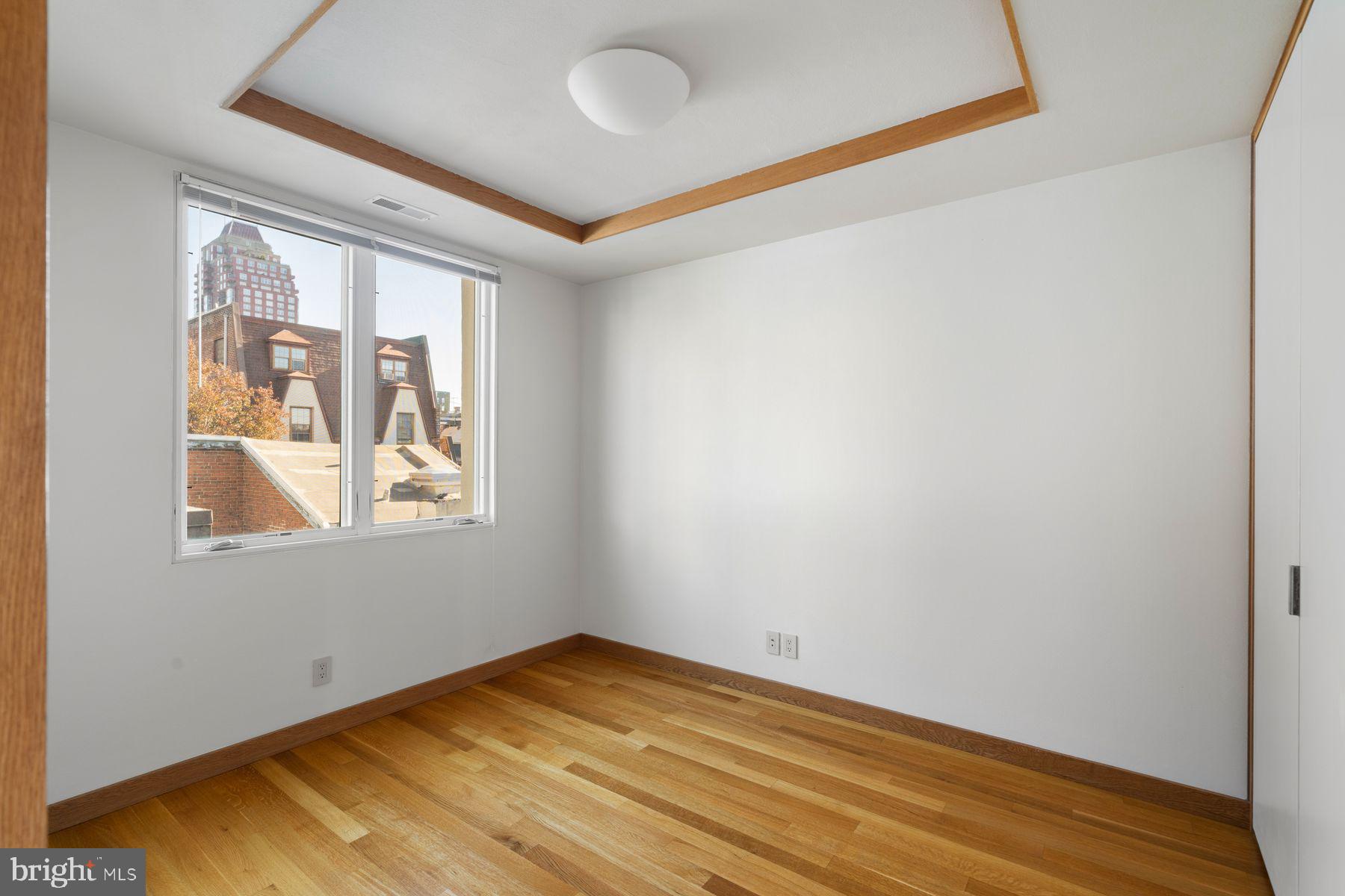 307 S CHADWICK STREET