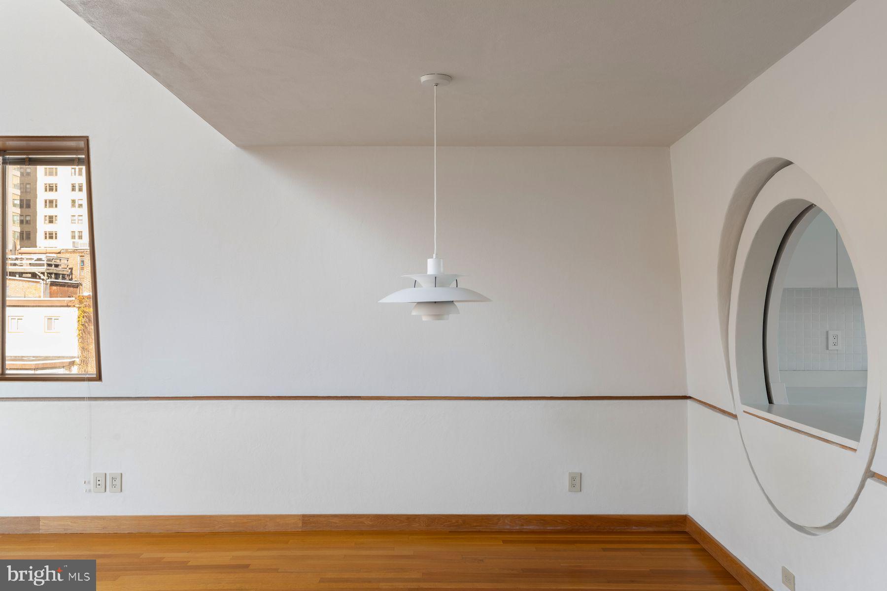 307 S CHADWICK STREET