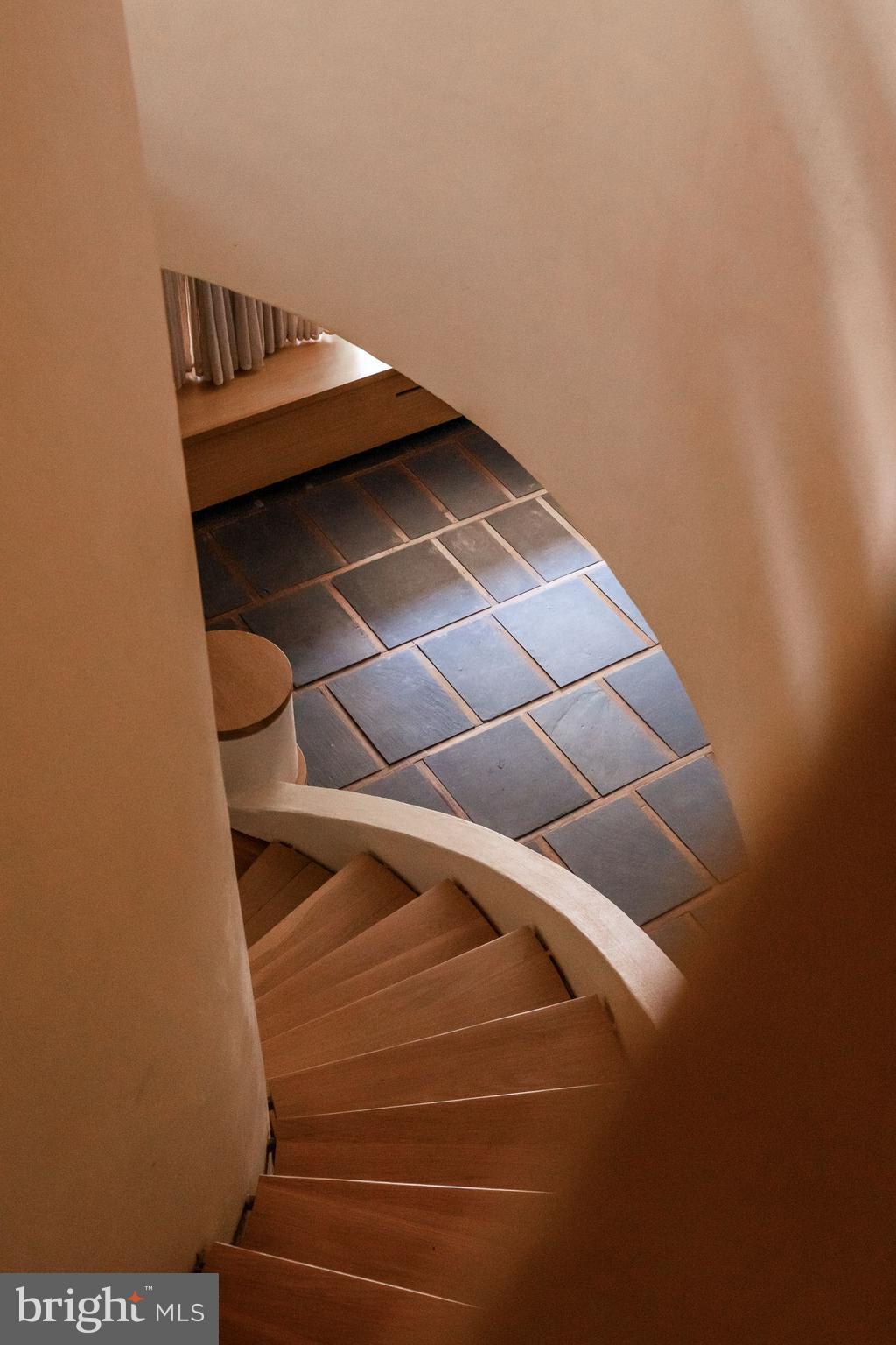 307 S CHADWICK STREET