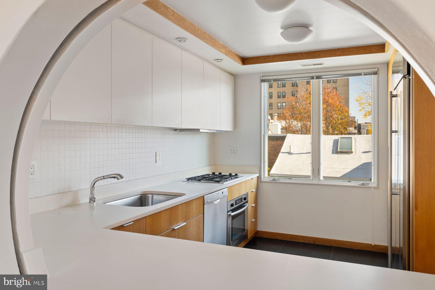 307 S CHADWICK STREET