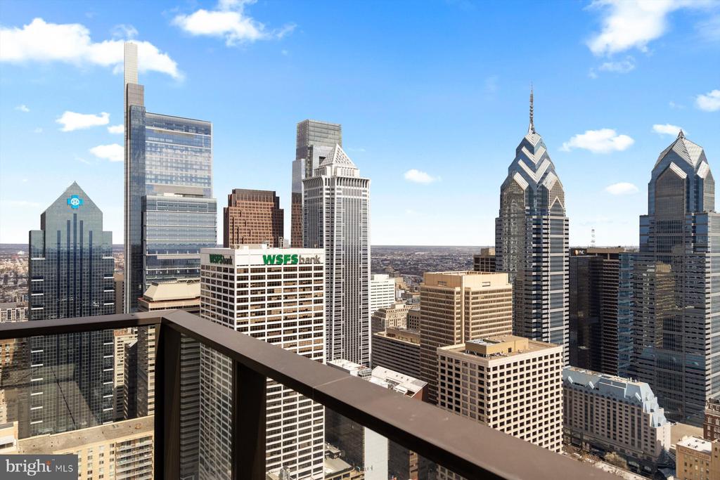 1911 WALNUT ST 4402