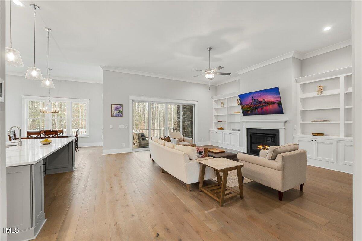 3812 Stoneridge Forest Drive