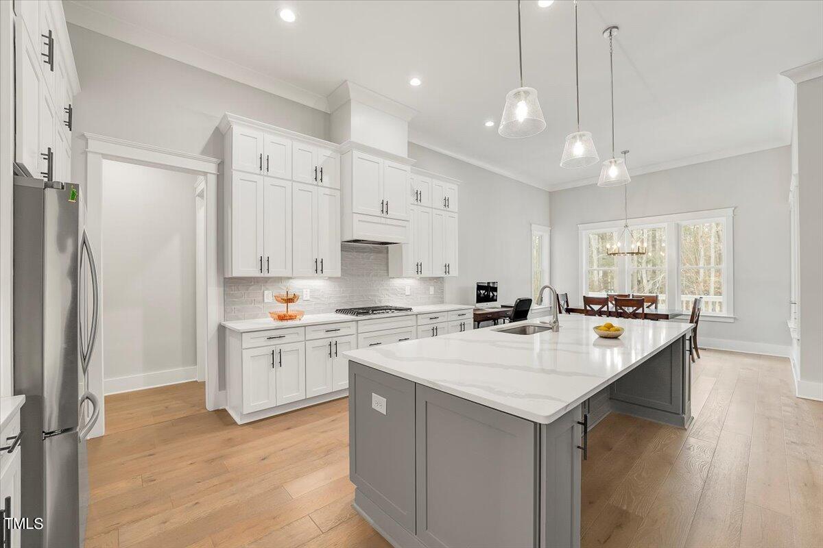 3812 Stoneridge Forest Drive